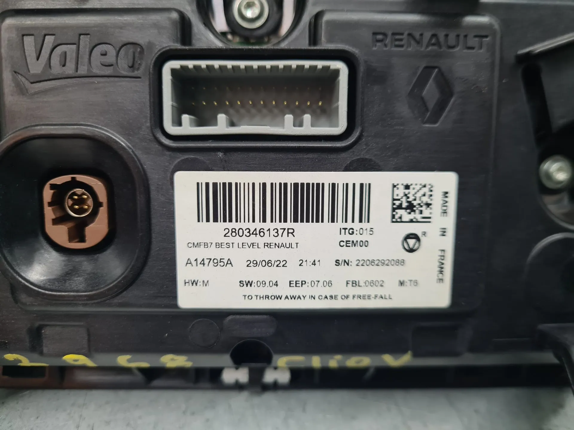 Kit Auto-rádio RENAULT Clio V (BF_) Imagem-4