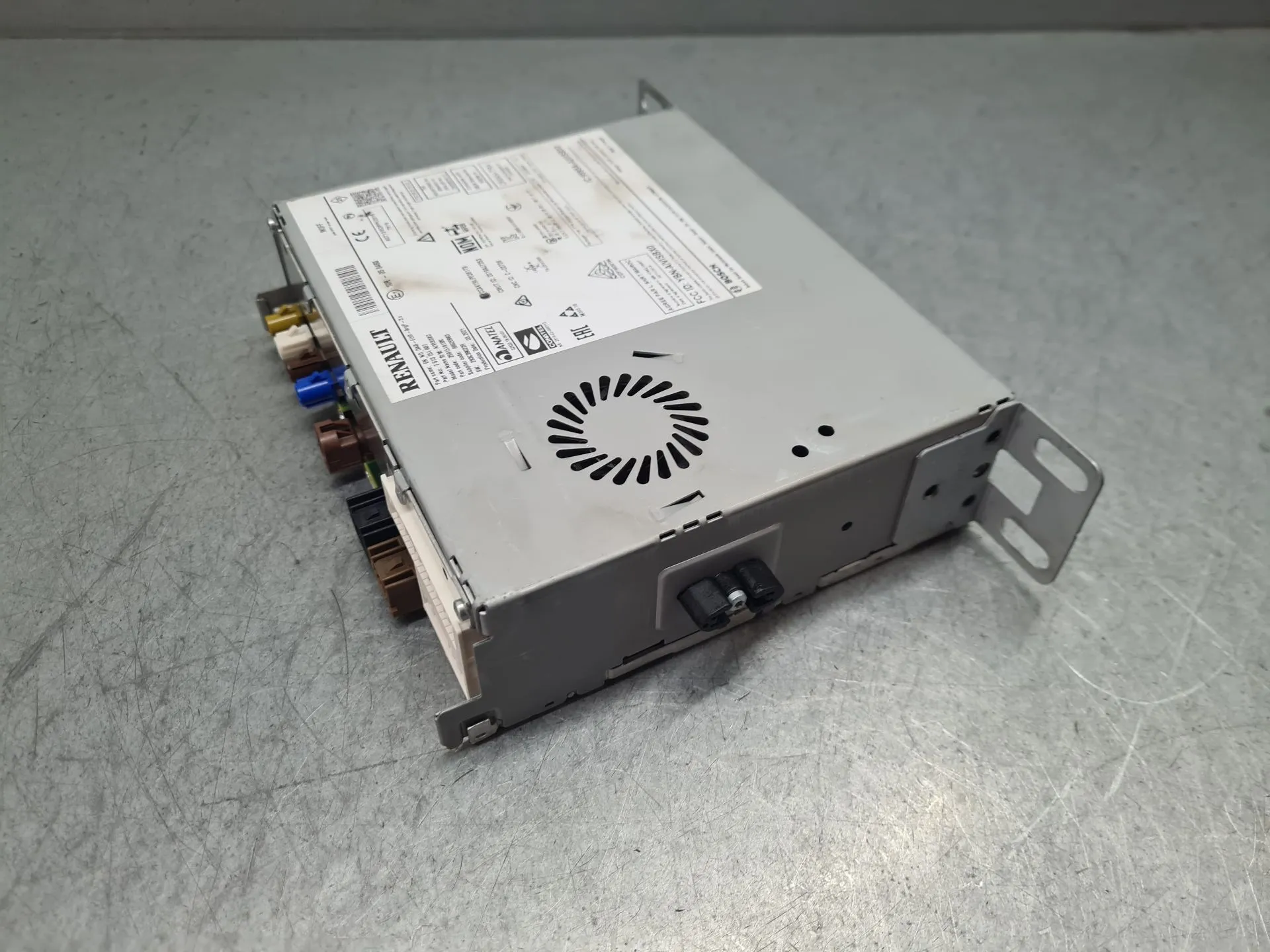 Car radio RENAULT Megane IV (B9A/M_) Imagem-1