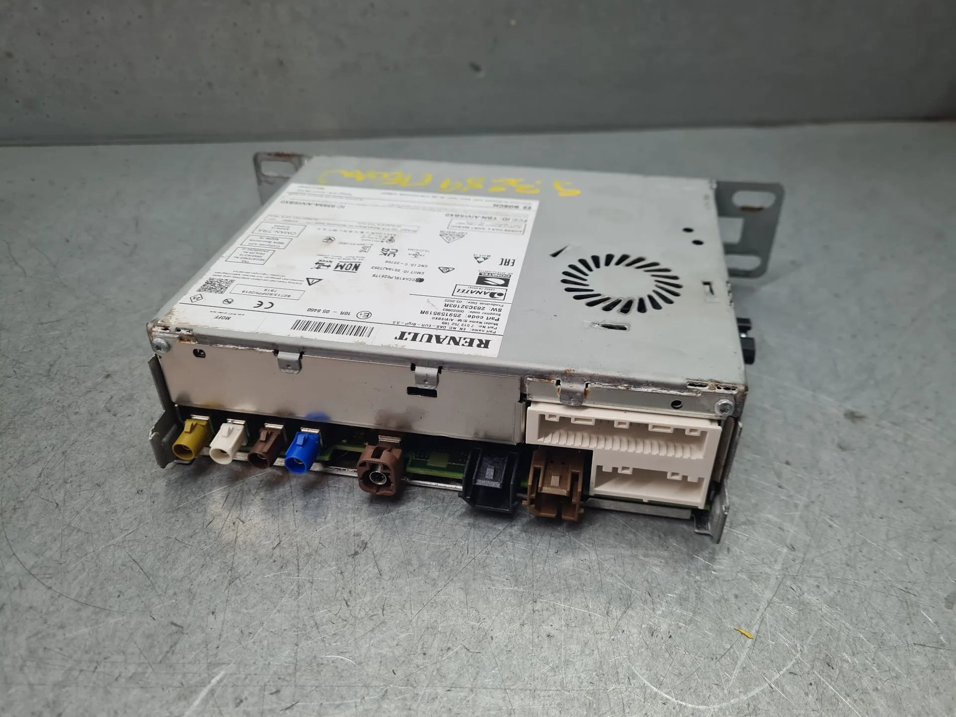 Rádio / auto-rádio RENAULT Megane IV Grandtour (K9A/M_) Imagem-2