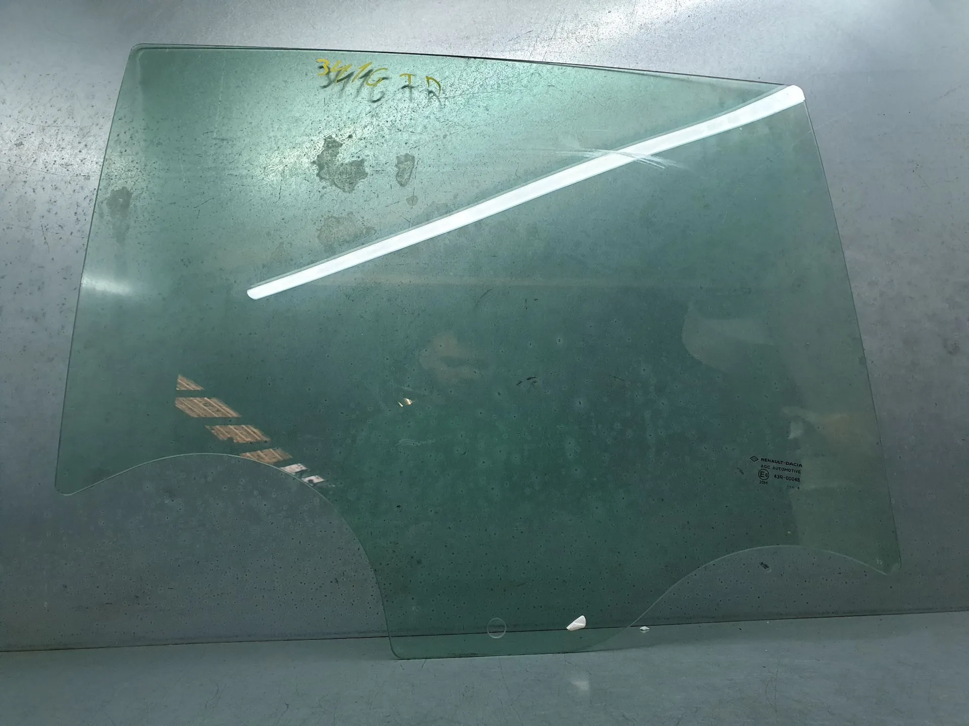 Vidro porta trás direito DACIA Sandero III Imagem-1