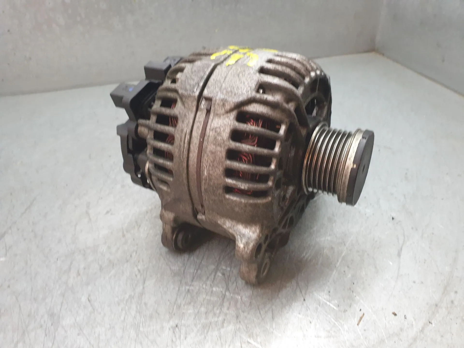 Alternador VOLKSWAGEN Golf VI (5K1) Imagem-1