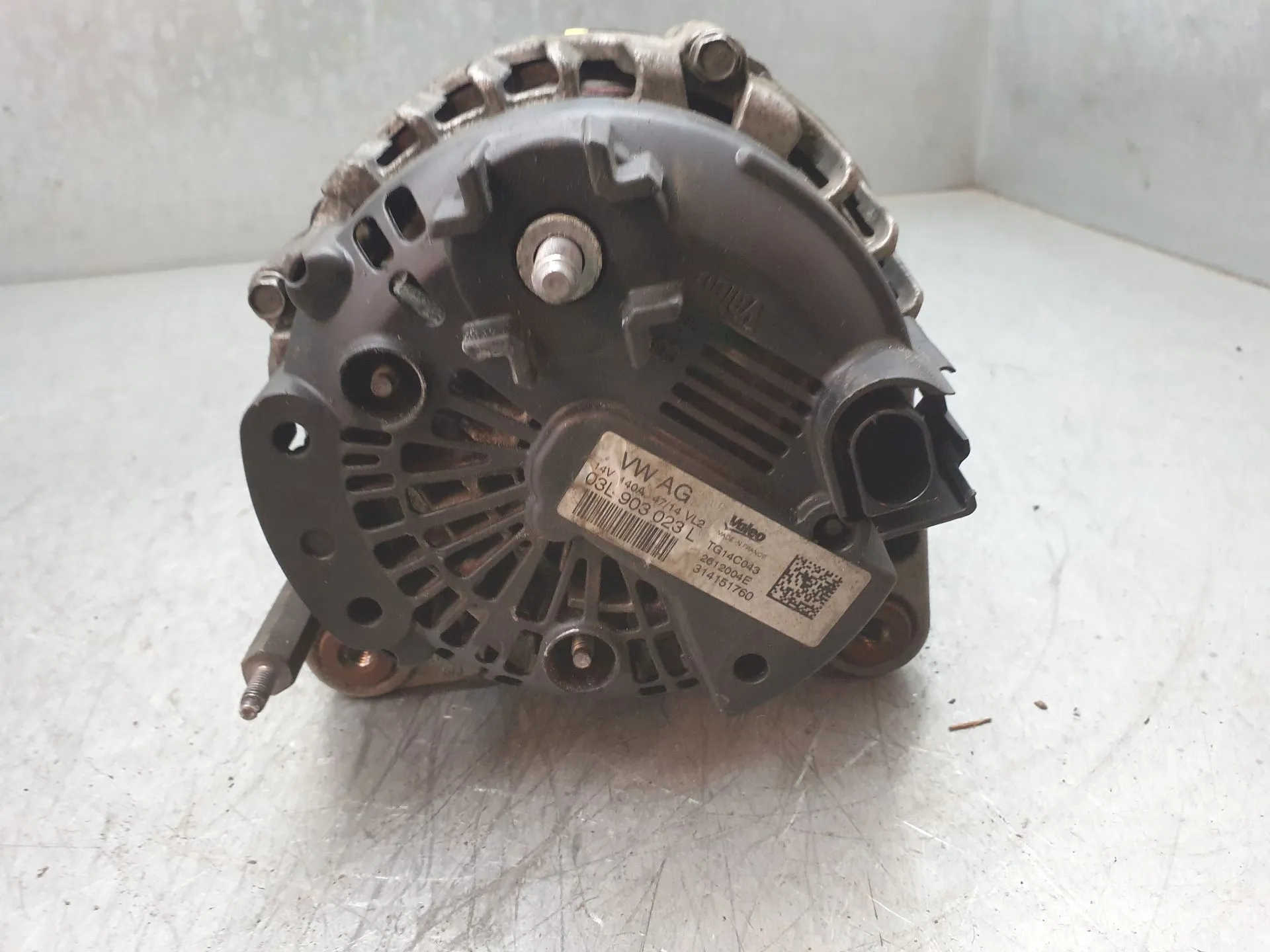 Alternador VOLKSWAGEN Golf VII (5G1, BQ1, BE1, BE2) Imagem-3