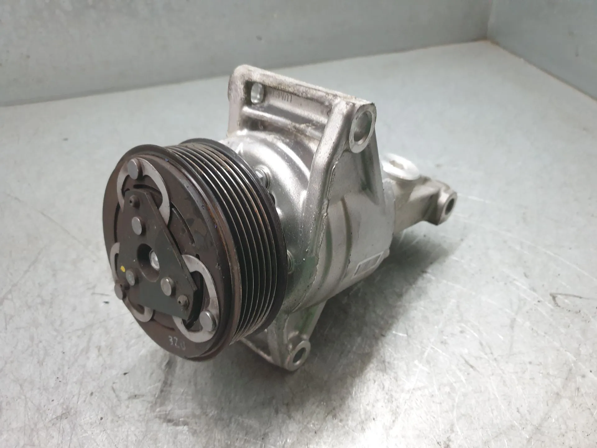 Compressore A/C NISSAN Micra V (K14)