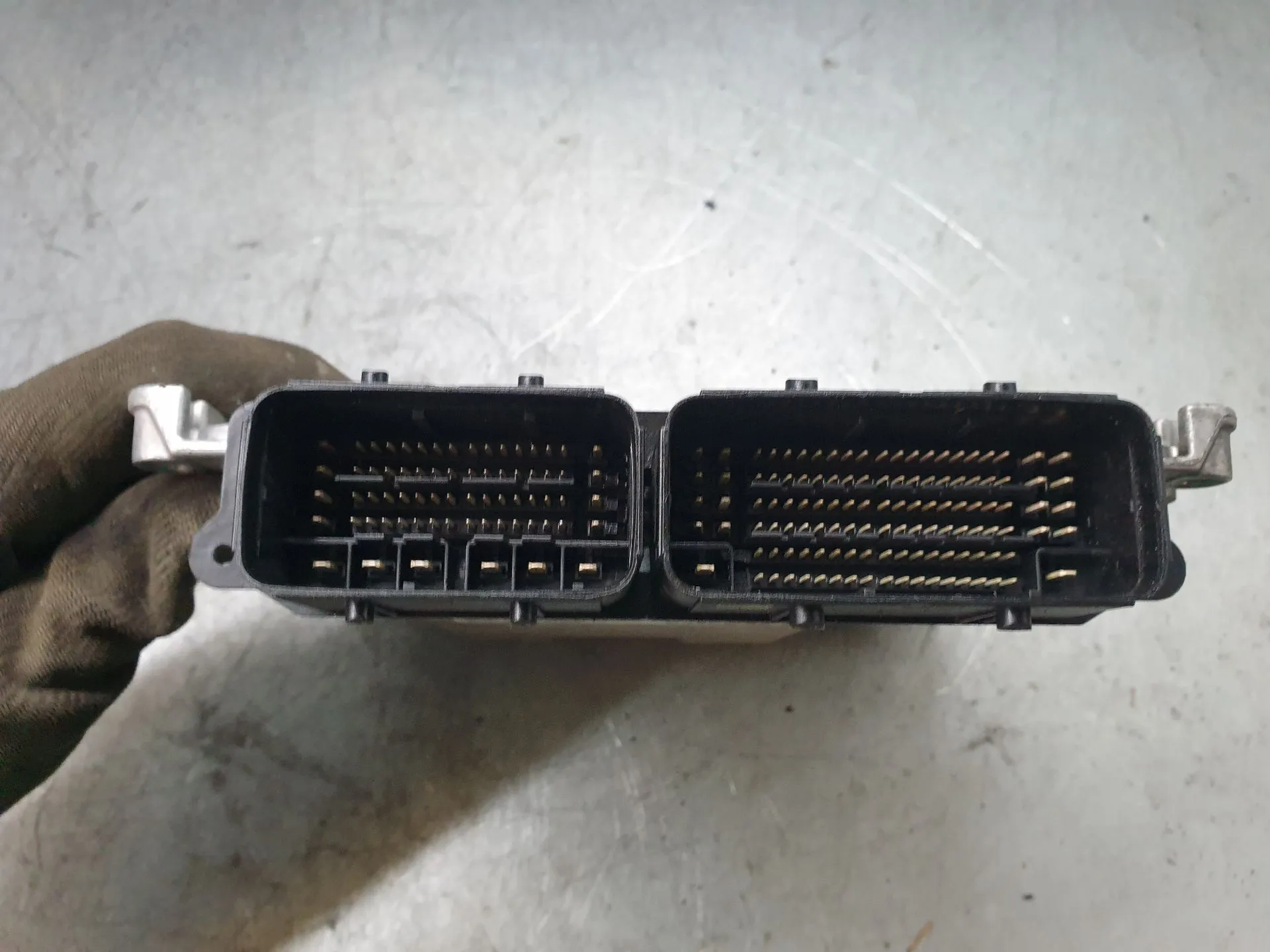 Centralina motor / ECU PEUGEOT 208 II Imagem-1