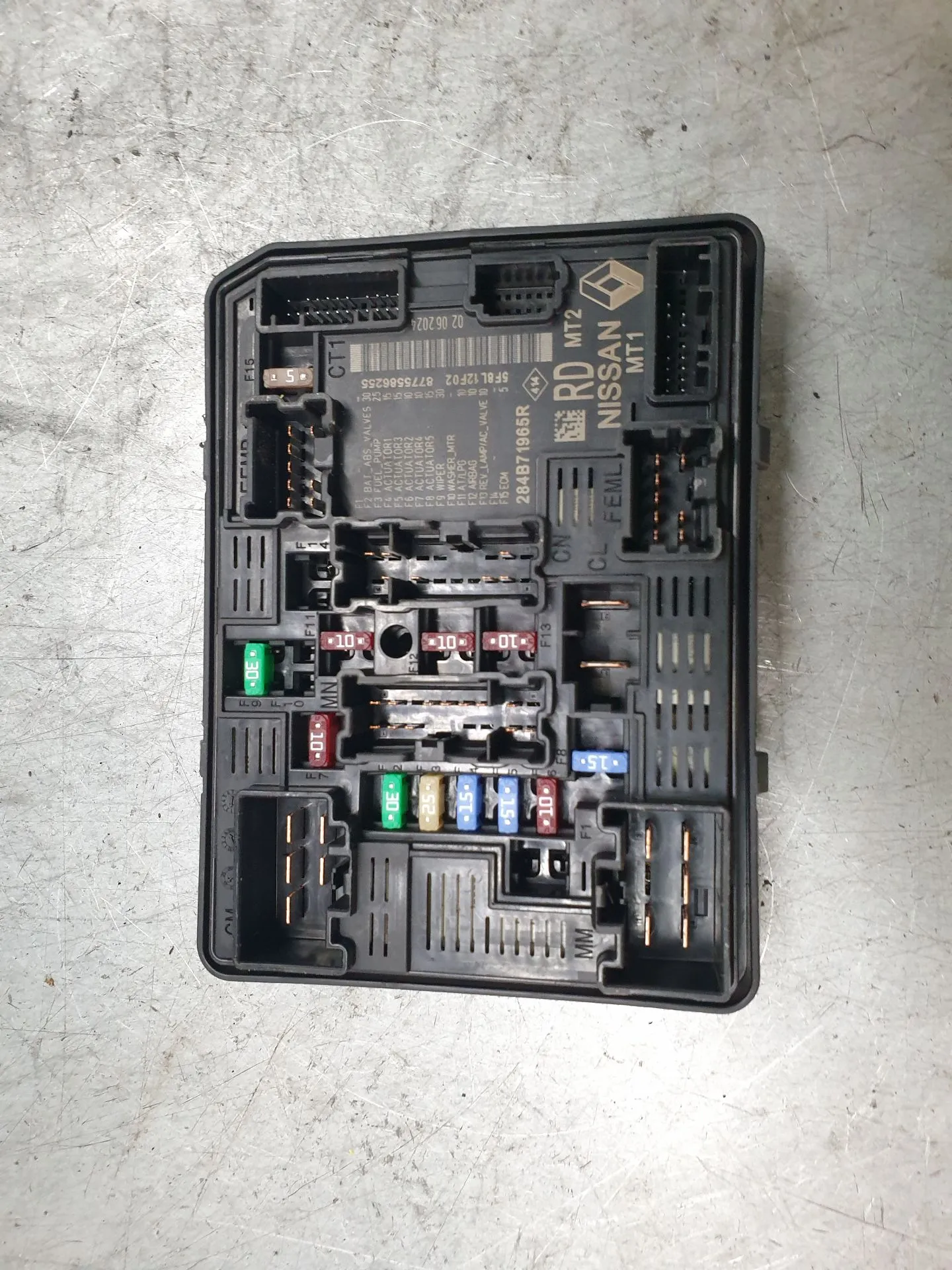 Caixa fusíveis / SAM / BSI DACIA Sandero III Imagem-1