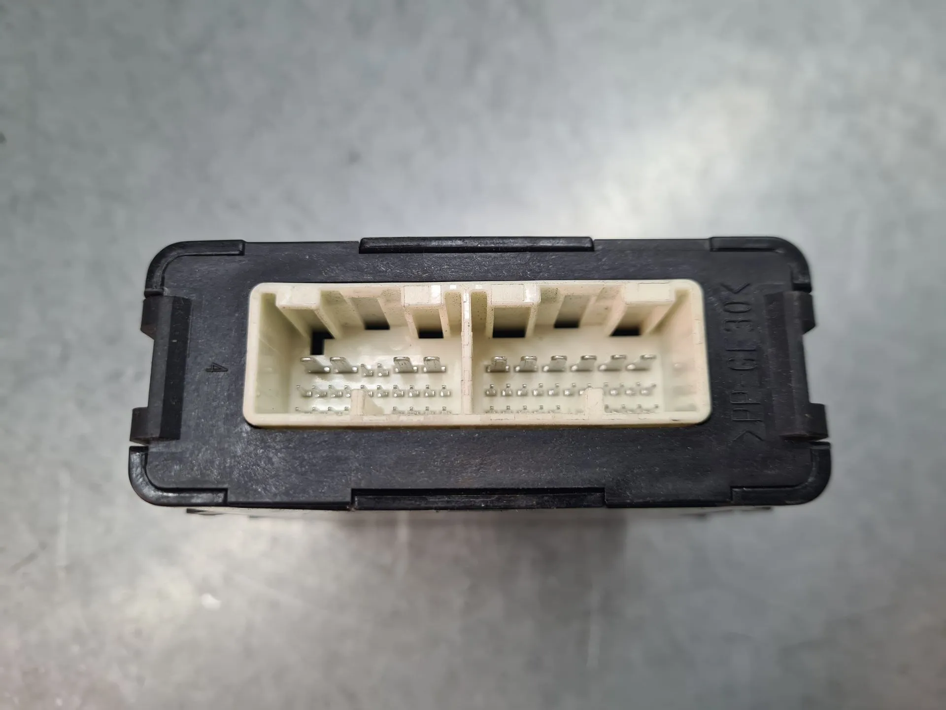Gearbox control unit / Gearbox ECU TOYOTA Auris Touring Sports (_E18_) Imagem-2