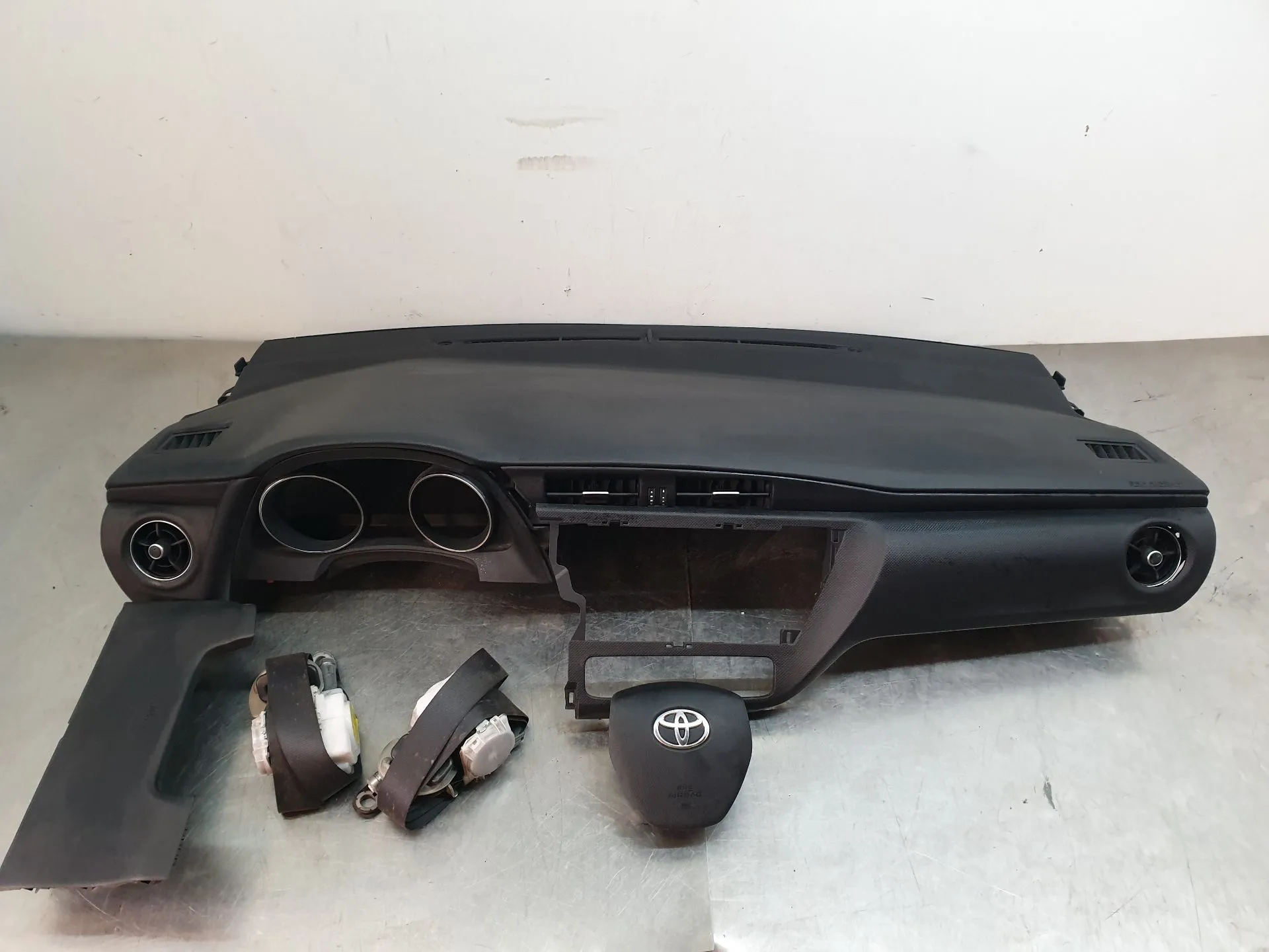 Kit de Airbags TOYOTA Auris Touring Sports (_E18_)