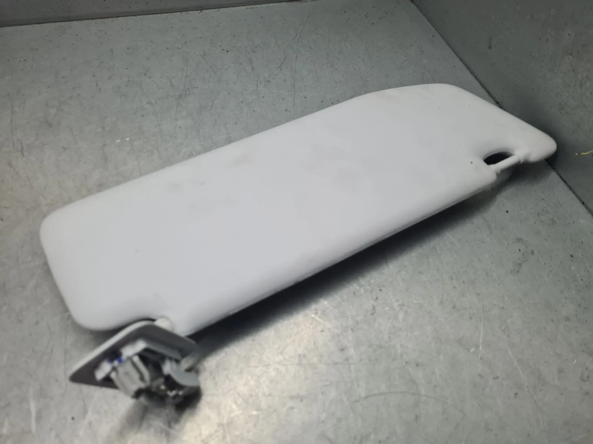 Pála de sol esquerda PEUGEOT 208 II Imagem-2