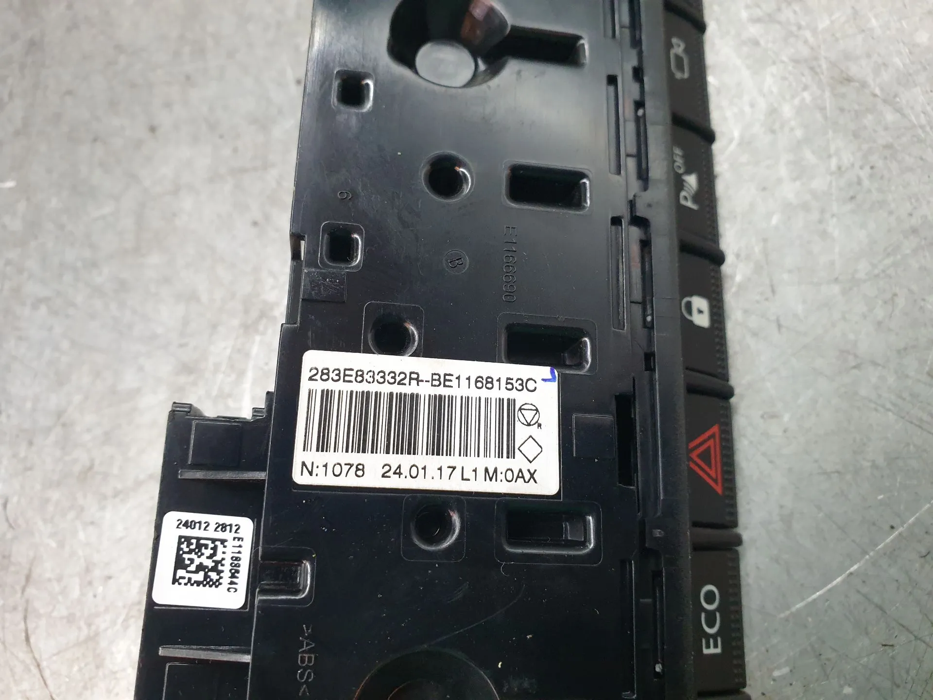 Warning Switch DACIA Duster (HM_) Imagem-2