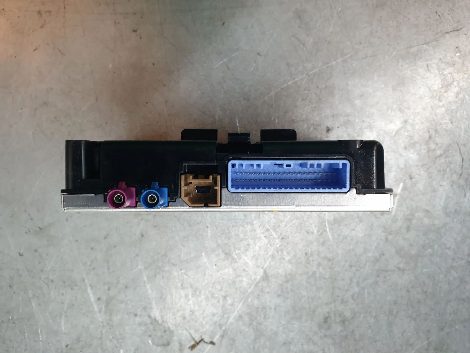 Module générique RENAULT Express Van Imagem-1