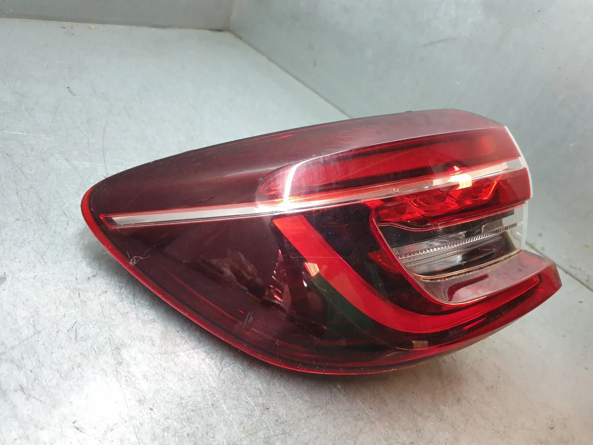 Feu arrière Gauche RENAULT Clio V (BF_) Imagem-1