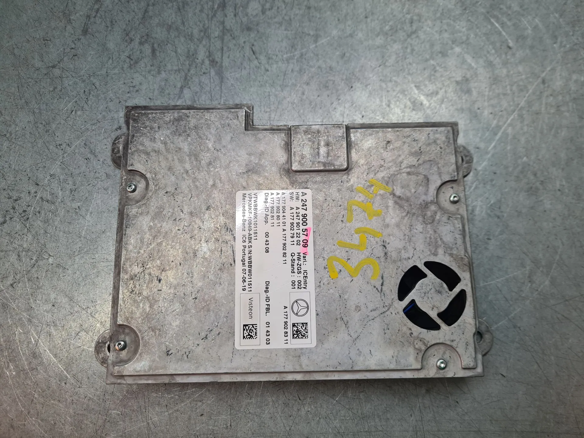 Module générique MERCEDES-BENZ Classe A (W177)