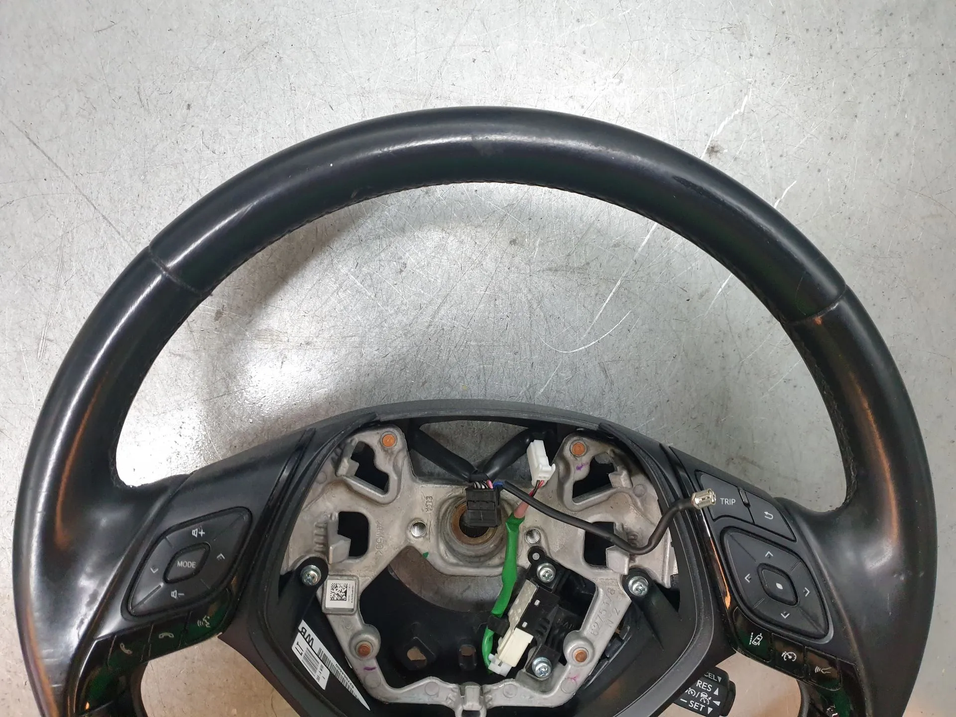 Volante TOYOTA C-HR (_X1_) Imagem-4