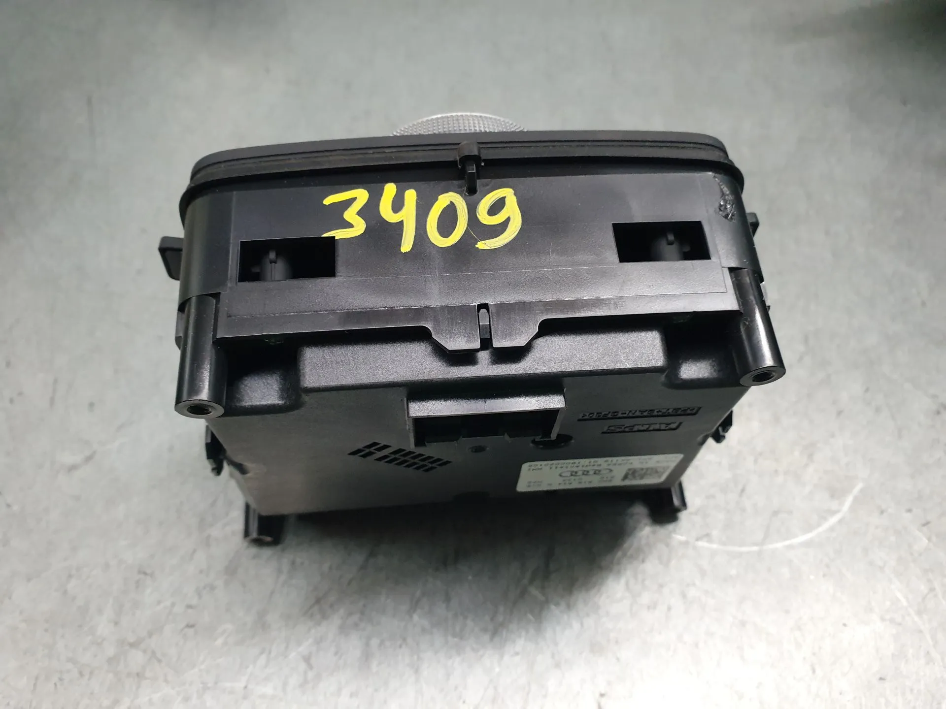 Comando / botão / interruptor multifunções AUDI A4 (8W2, 8WC, B9) Imagem-1