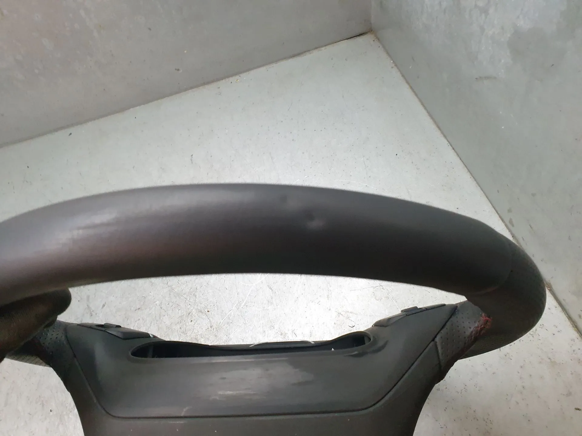 Volante FORD Puma (J2K, CF7) Imagem-9