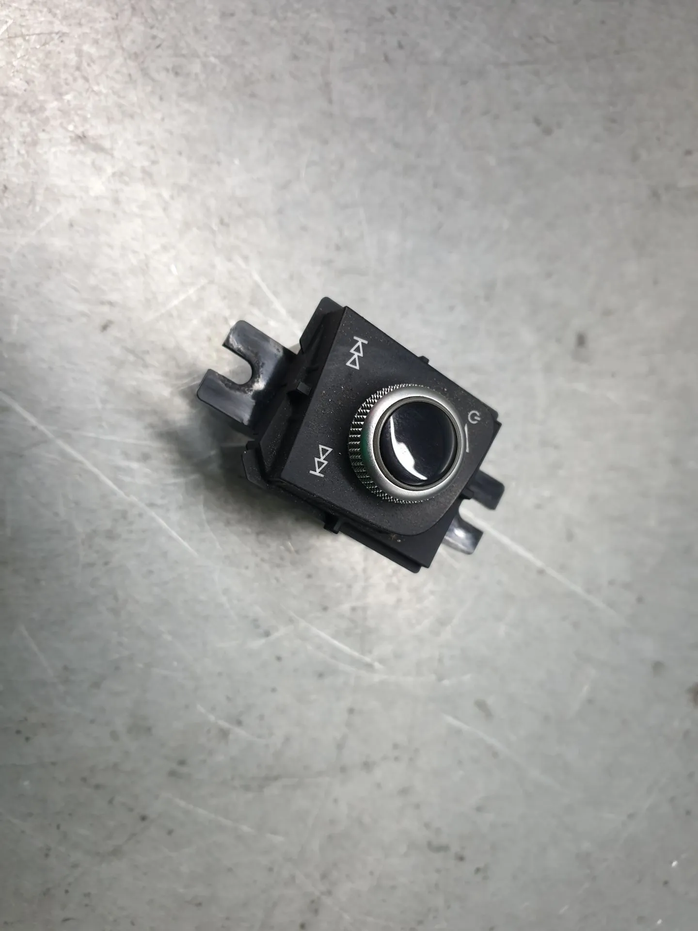 Kit Auto-rádio AUDI A4 (8W2, 8WC, B9) Imagem-11