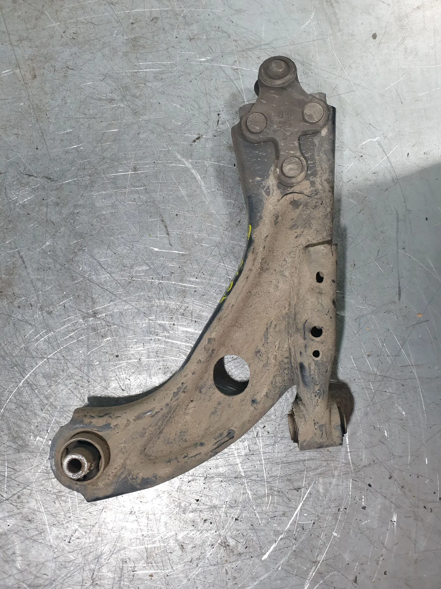 Braccio di sospensione anteriore destra CITROËN Berlingo Van (K9)