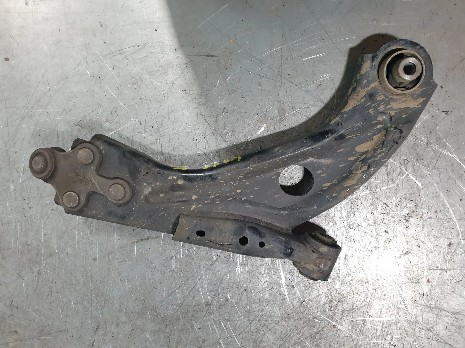 Braccio di sospensione anteriore sinistro CITROËN Berlingo Van (K9)