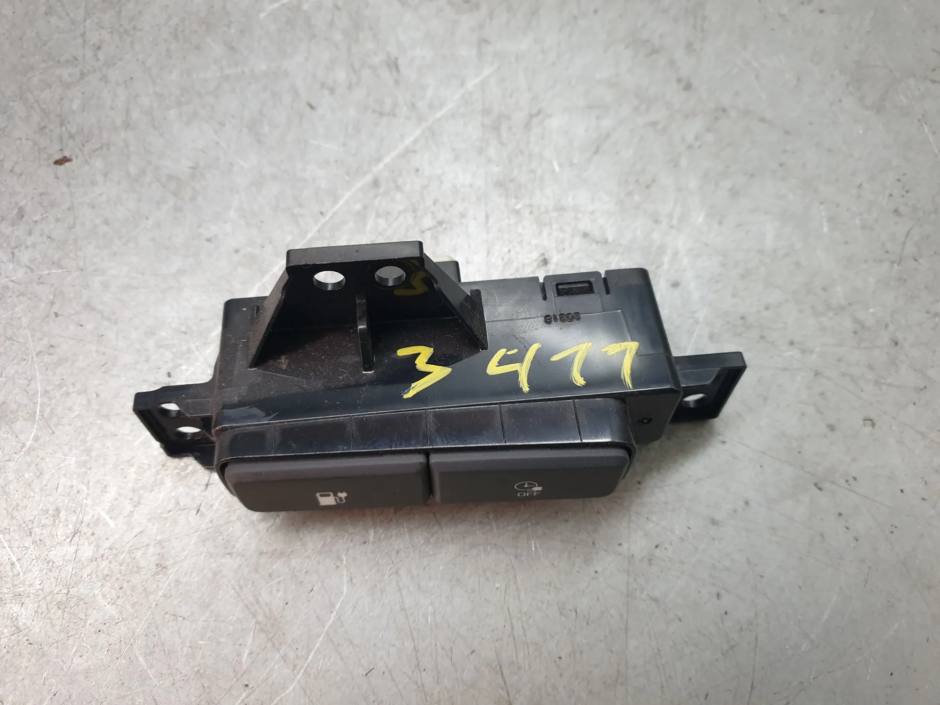 Botão / interruptor tampão de combustível HYUNDAI Ioniq (AE) Imagem-1