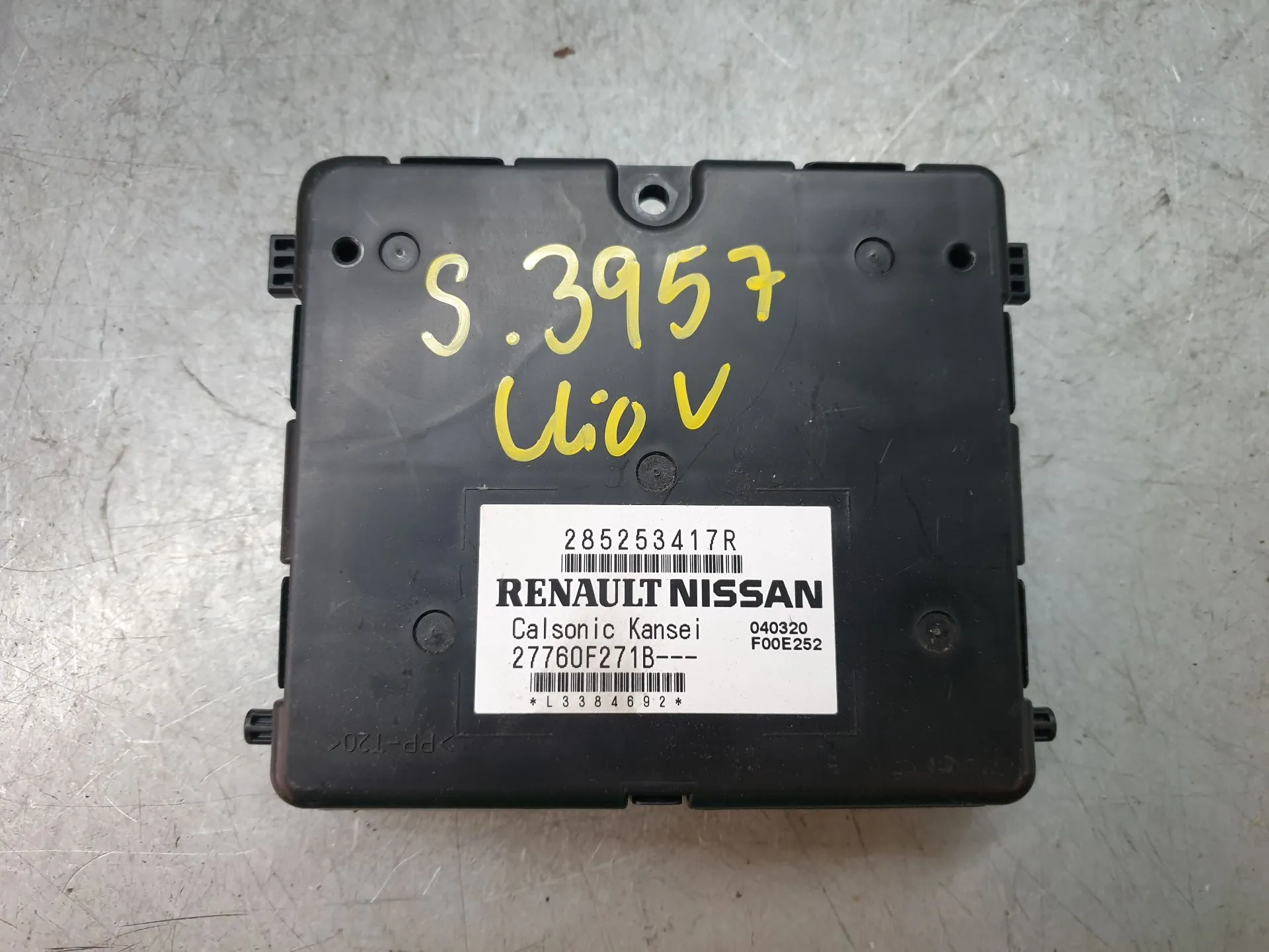 Módulo confort RENAULT Clio V (BF_)