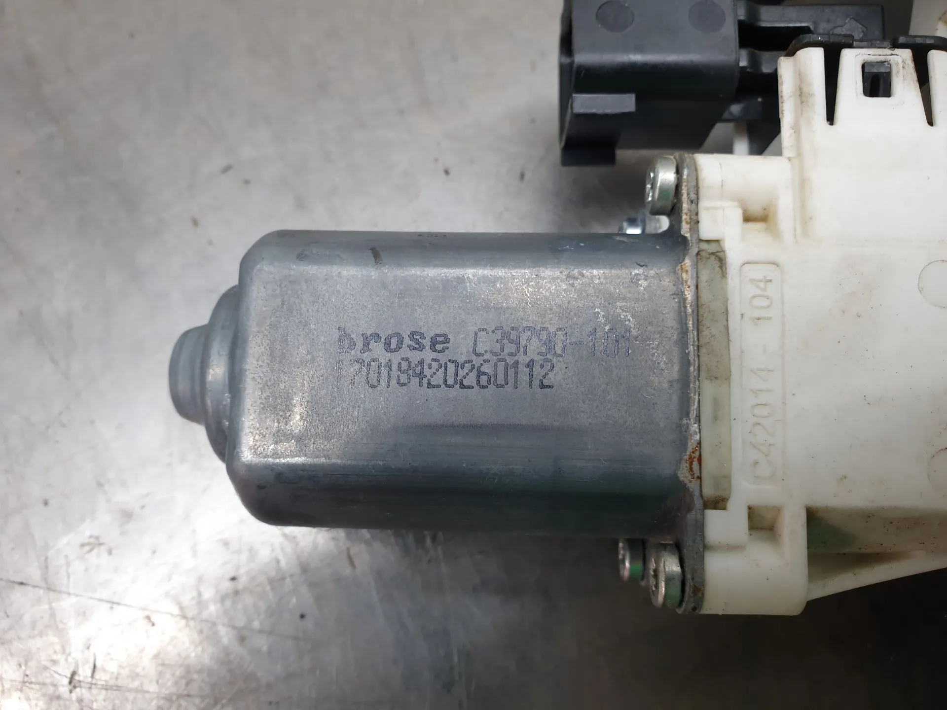 Lève-vitre avant gauche JAGUAR F-Pace (X761) Imagem-2