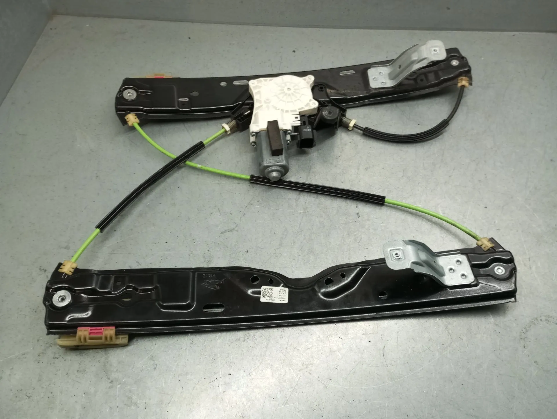 Elevador vidros trás esquerdo JAGUAR F-Pace (X761) Imagem-4