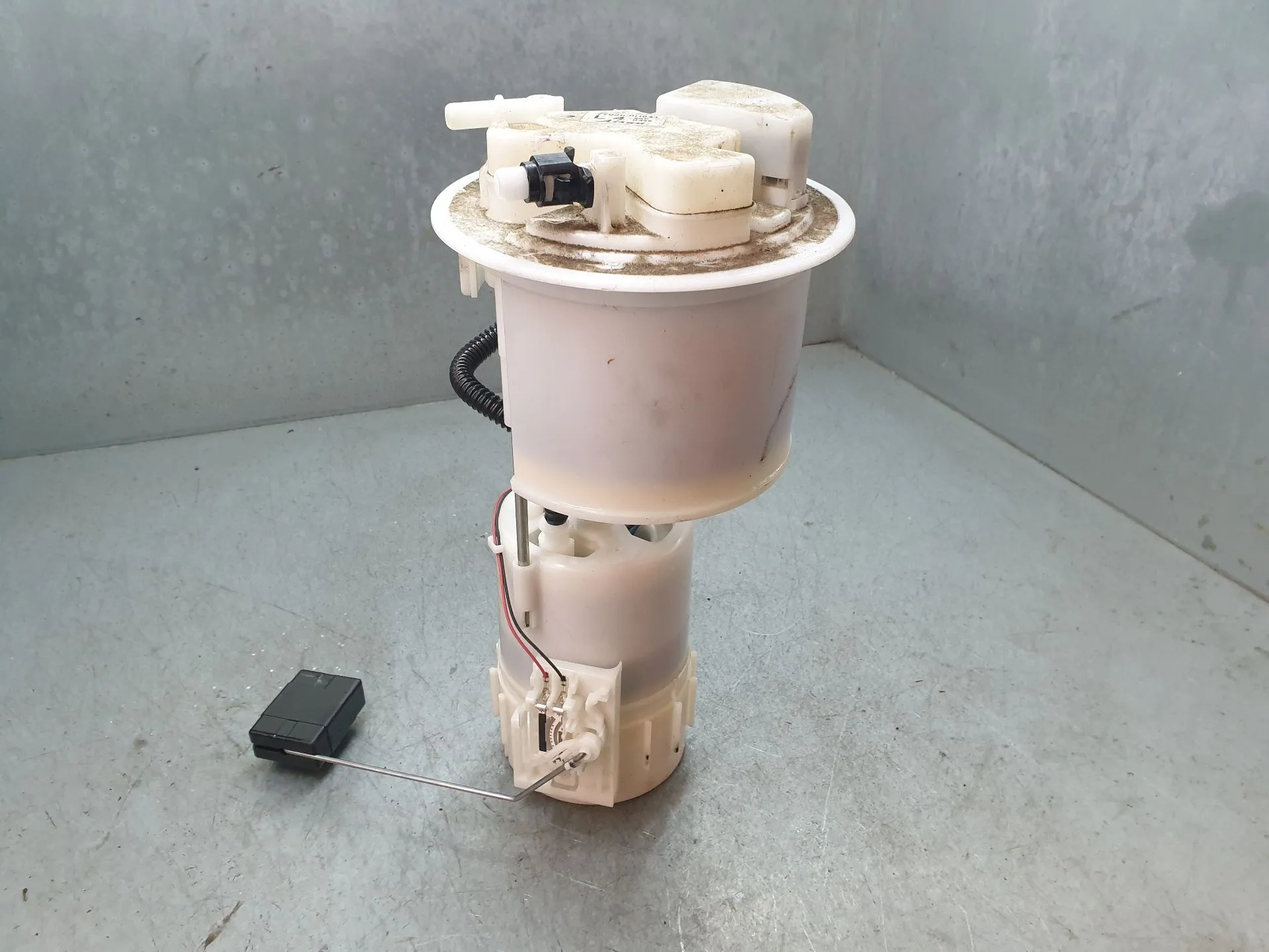 Bomba de combustível PEUGEOT 108 Imagem-1