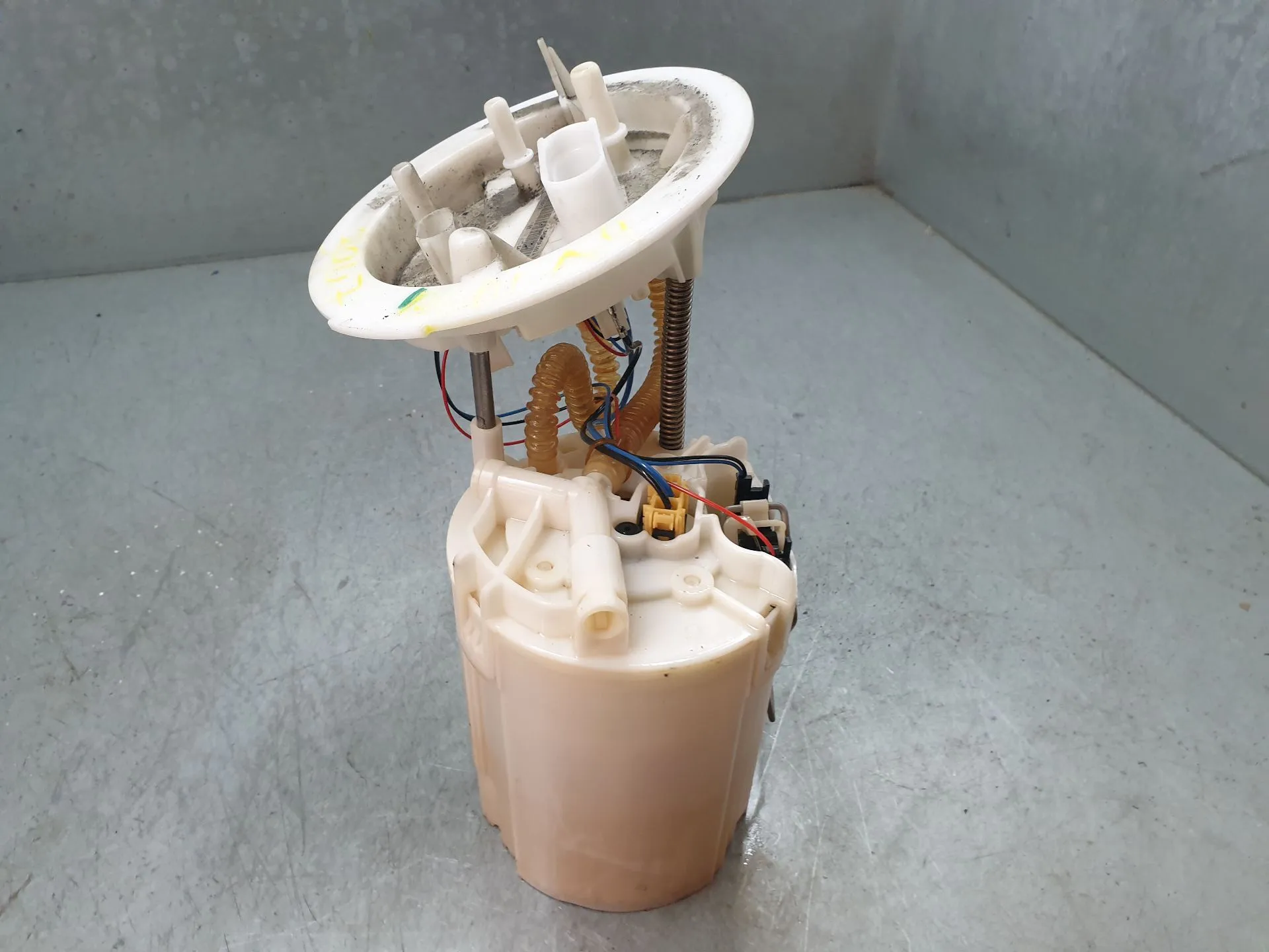 Pompe à carburant AUDI A4 Avant (8K5, B8)