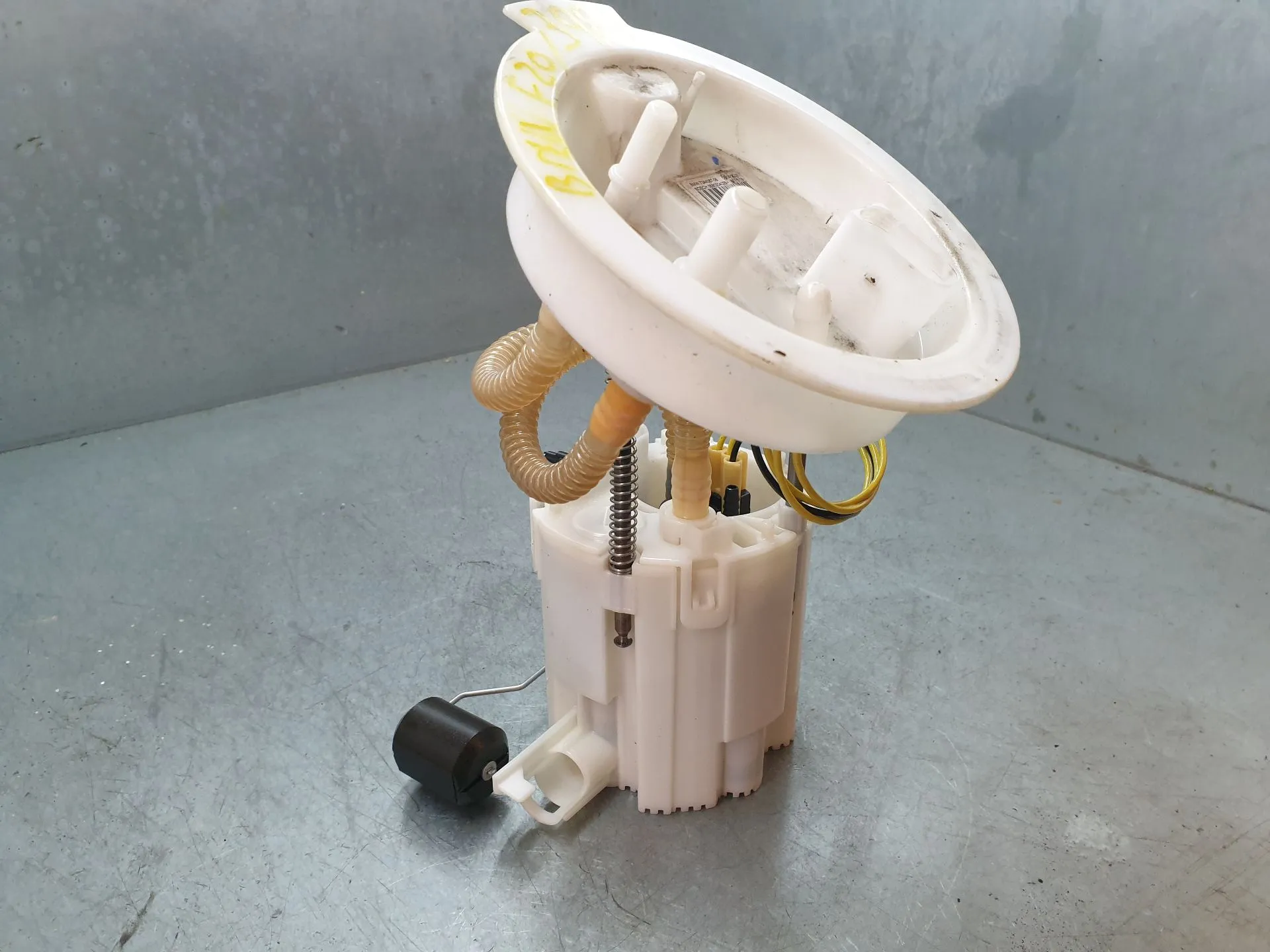 Pompe à carburant BMW 1 (F20)