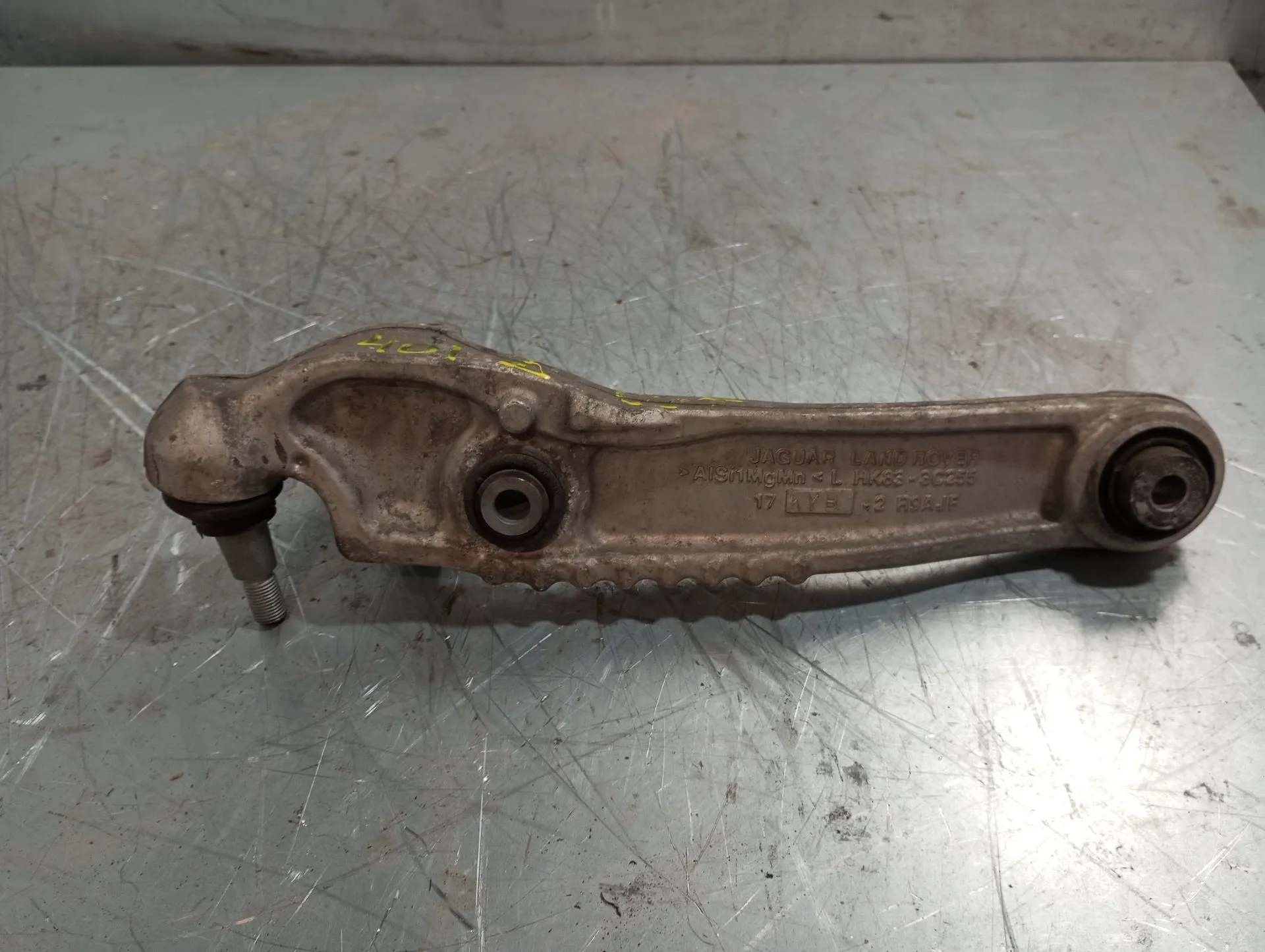 Braccio di sospensione anteriore sinistro JAGUAR F-Pace (X761)