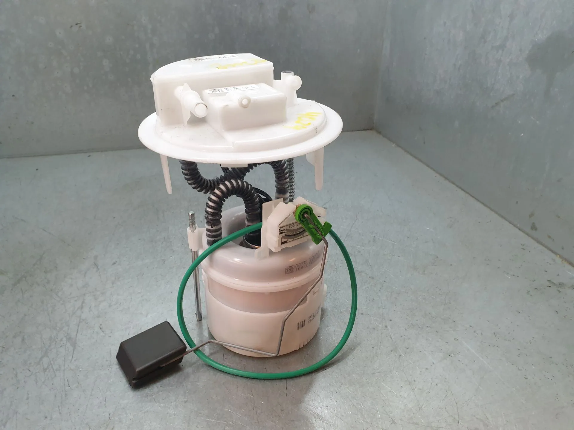 Bomba de combustible PEUGEOT 2008 II (U_)