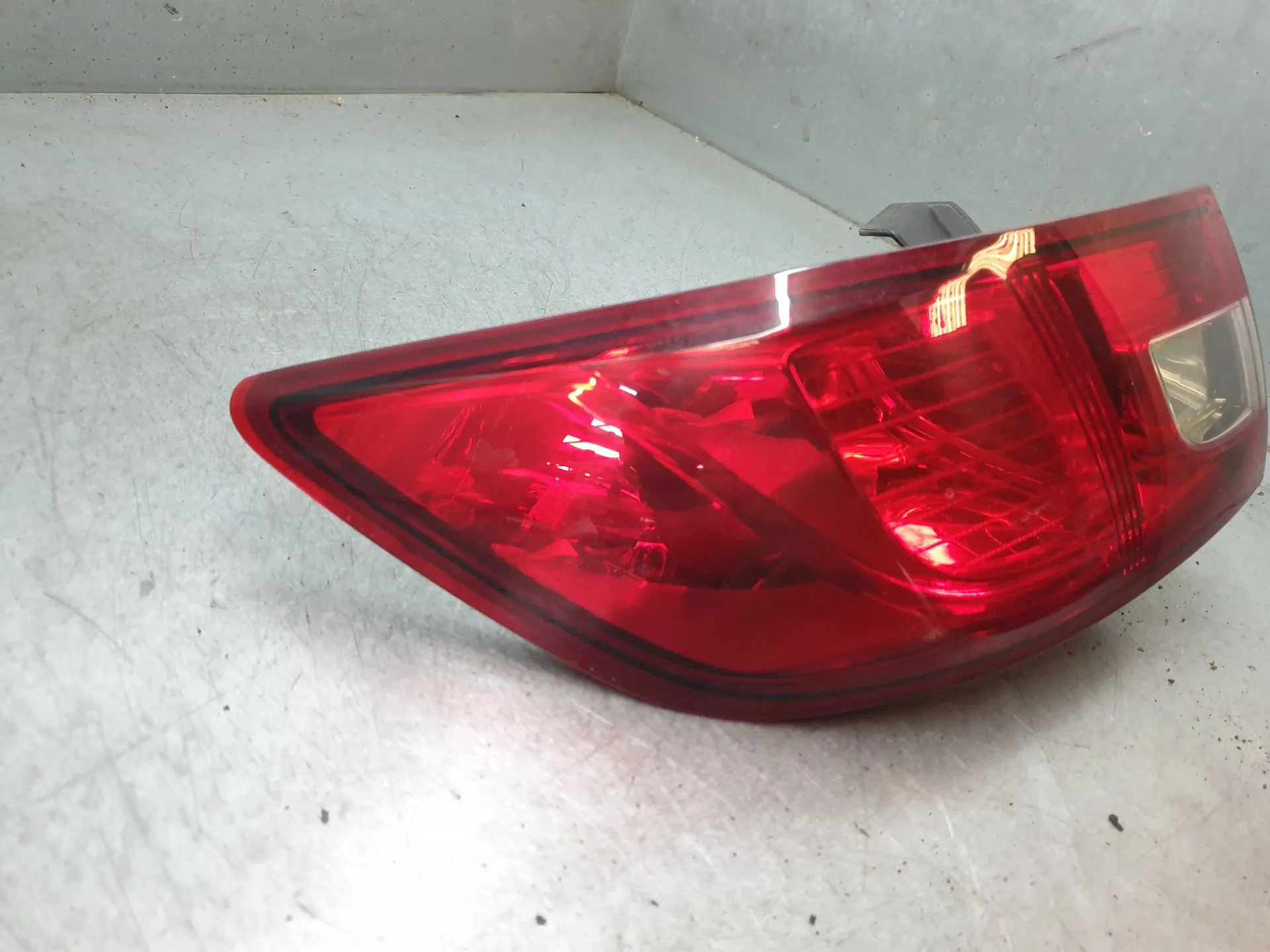 Feu arrière Gauche RENAULT Clio IV (BH_) Imagem-1