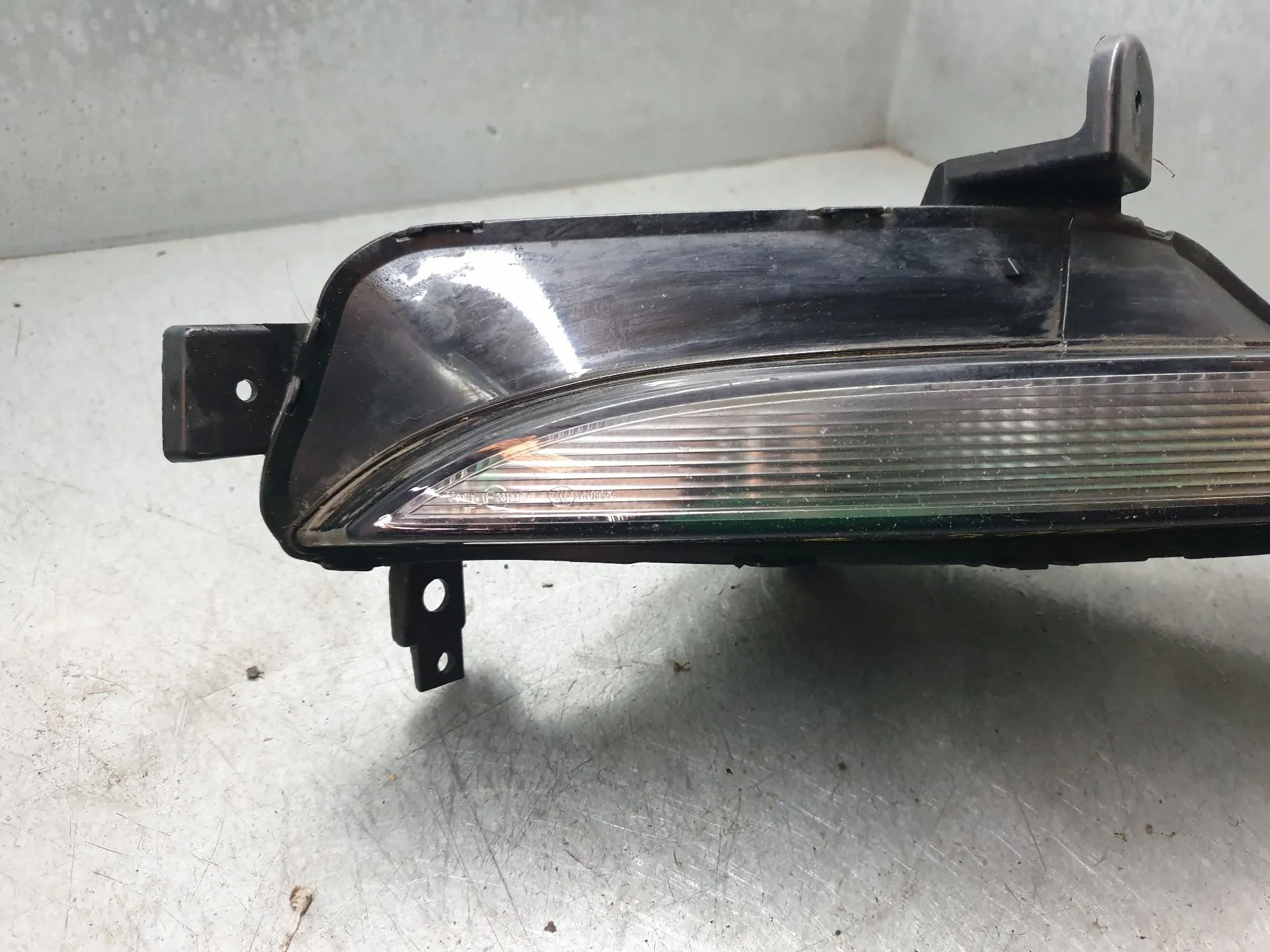 Clignotant avant Droite RENAULT Megane IV Grandtour (K9A/M_) Imagem-1