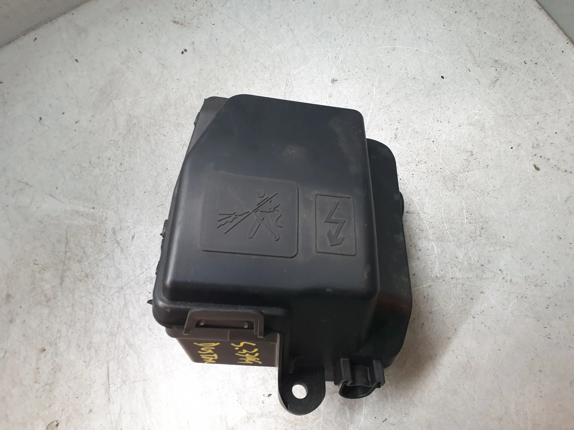 Involúcro / Carcaça dos Fusíveis DACIA Duster (HM_)