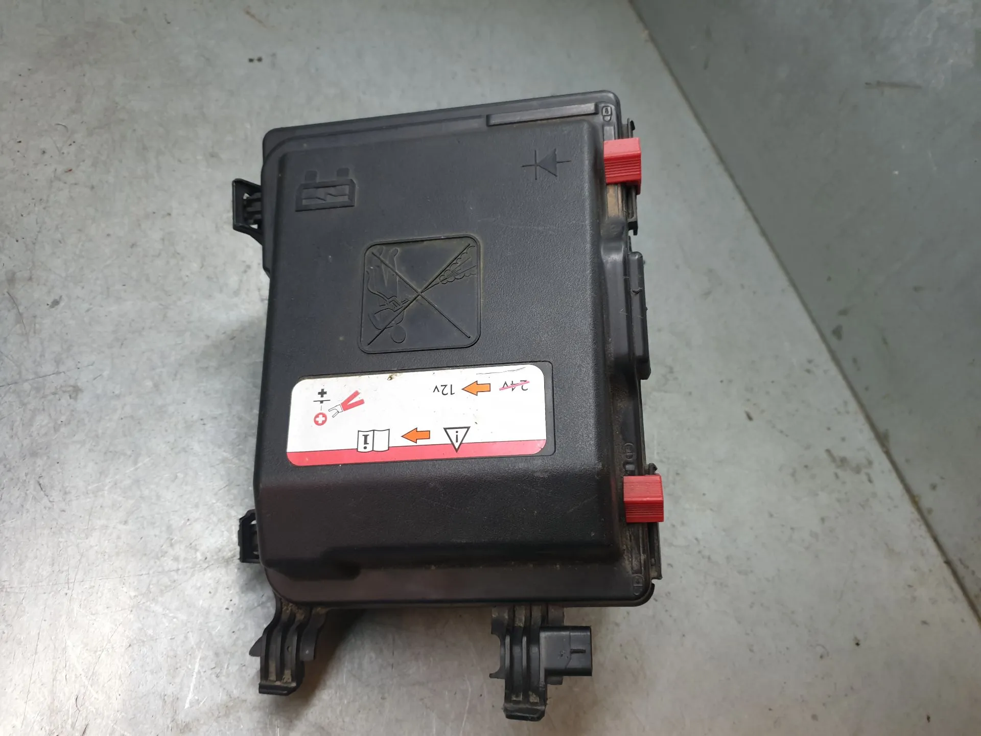 Involúcro / Carcaça dos Fusíveis CITROËN C4 Picasso II