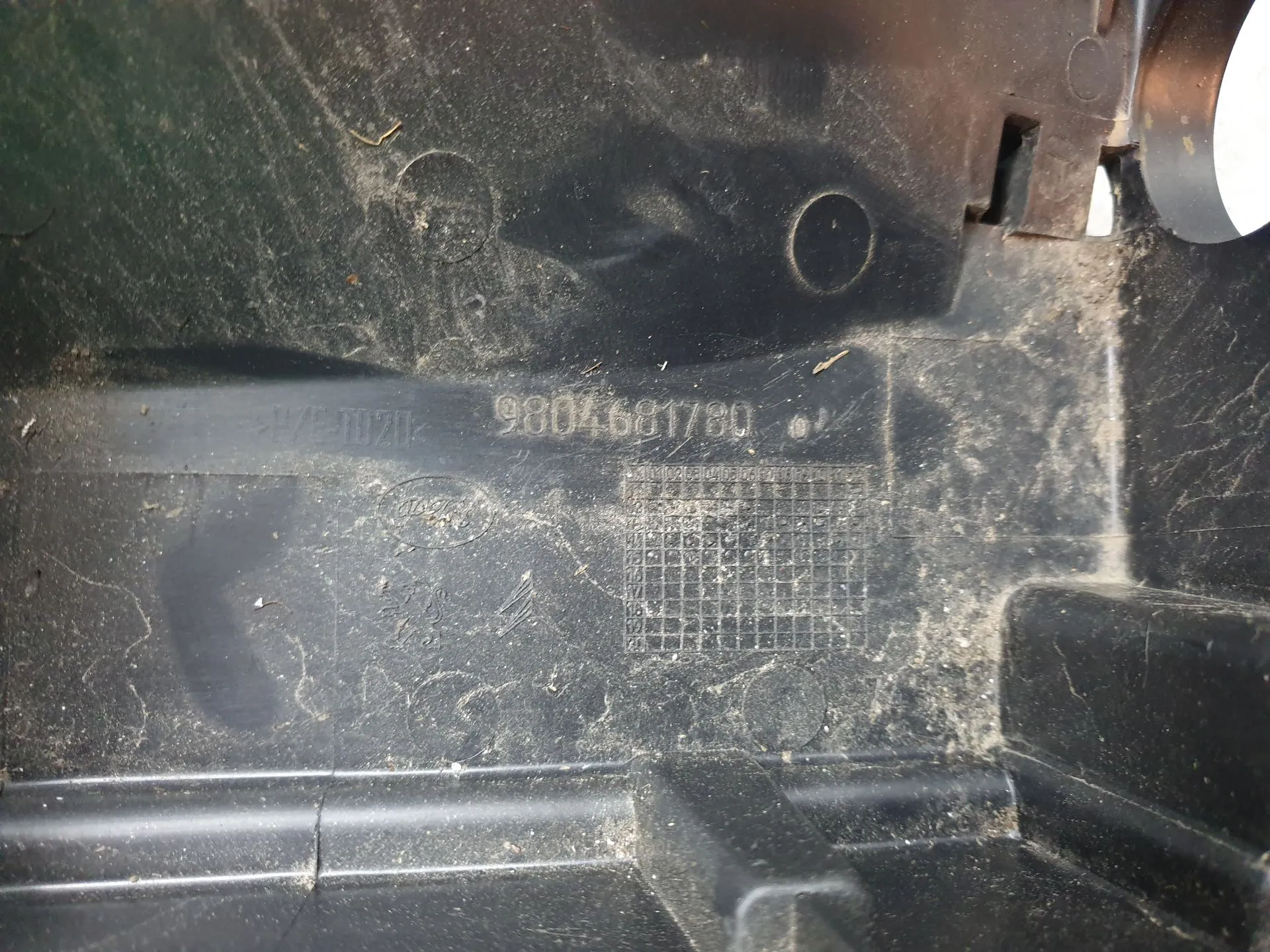 Involúcro / Carcaça dos Fusíveis CITROËN C4 Picasso II Imagem-3