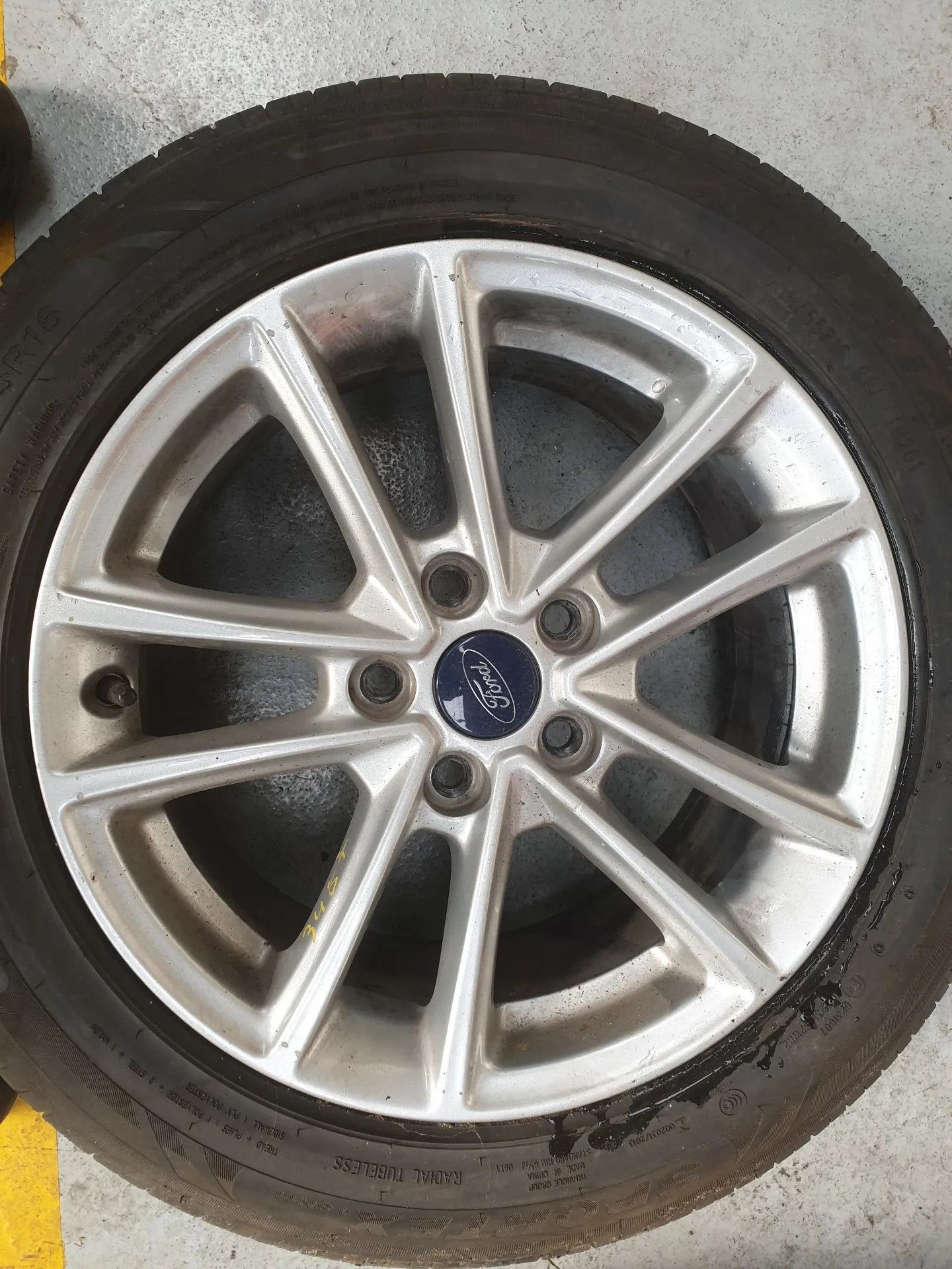 Conjunto Jantes Especiais FORD Focus III Imagem-0