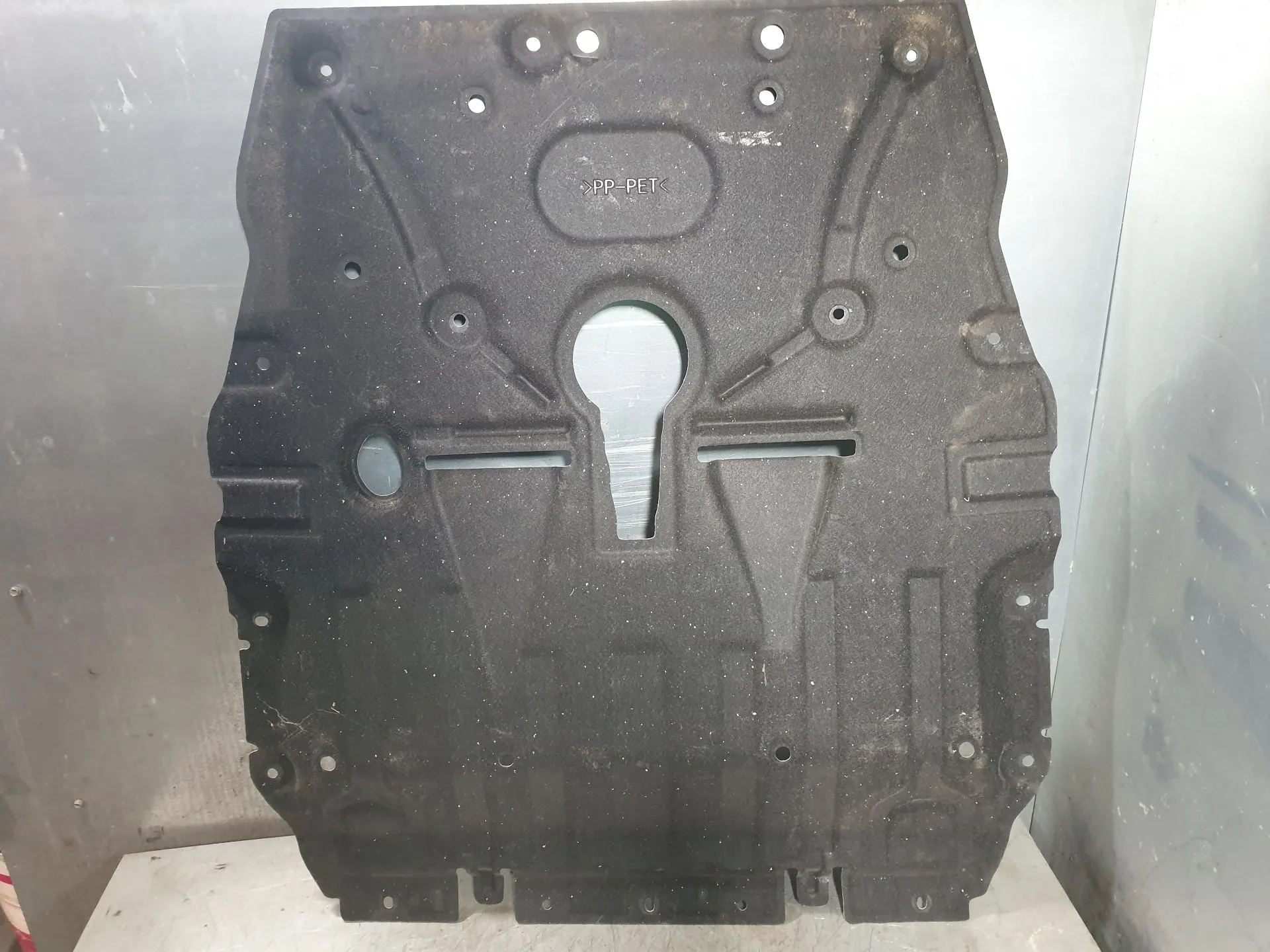 Engine underbody shielding RENAULT Master IV (F8__) Imagem-2