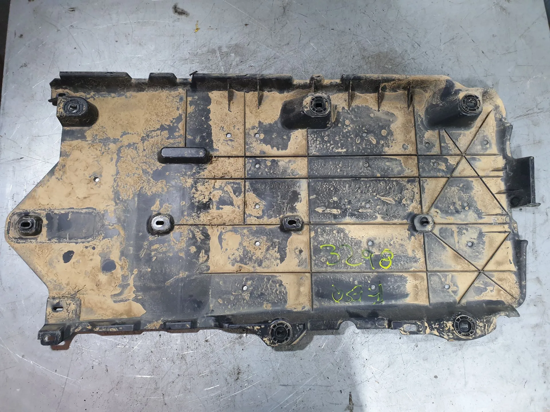 Engine underbody shielding OPEL Grandland X (75)