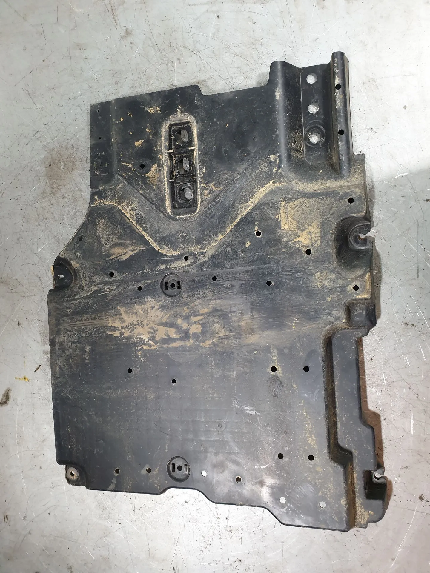 Engine underbody shielding OPEL Grandland X (75) Imagem-1