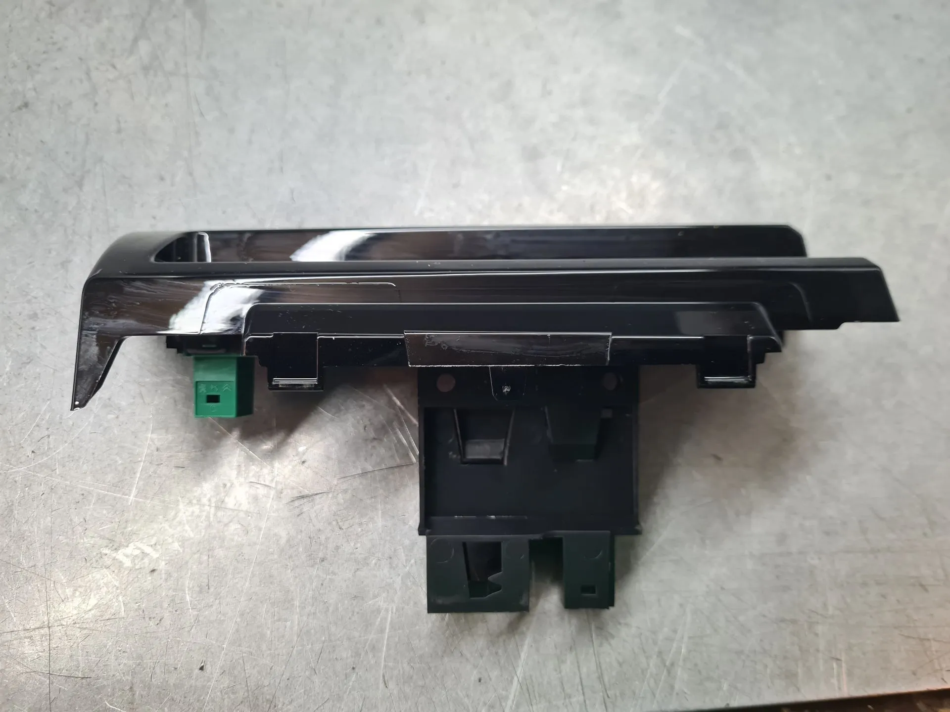 Comando / botão / interruptor multifunções PEUGEOT 508 SW II Imagem-2