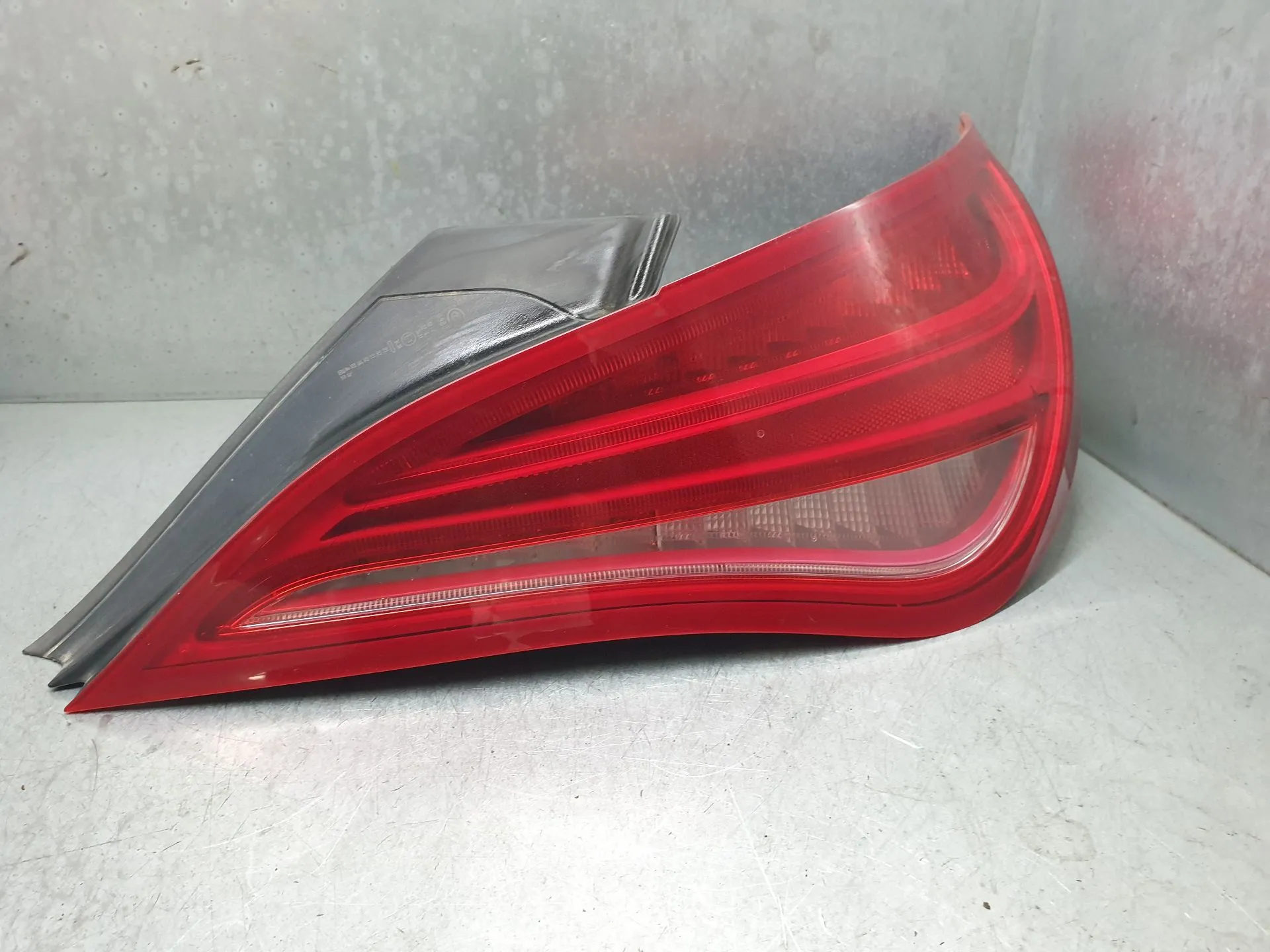 Feu arrière Droite MERCEDES-BENZ CLA Shooting Brake (X117)