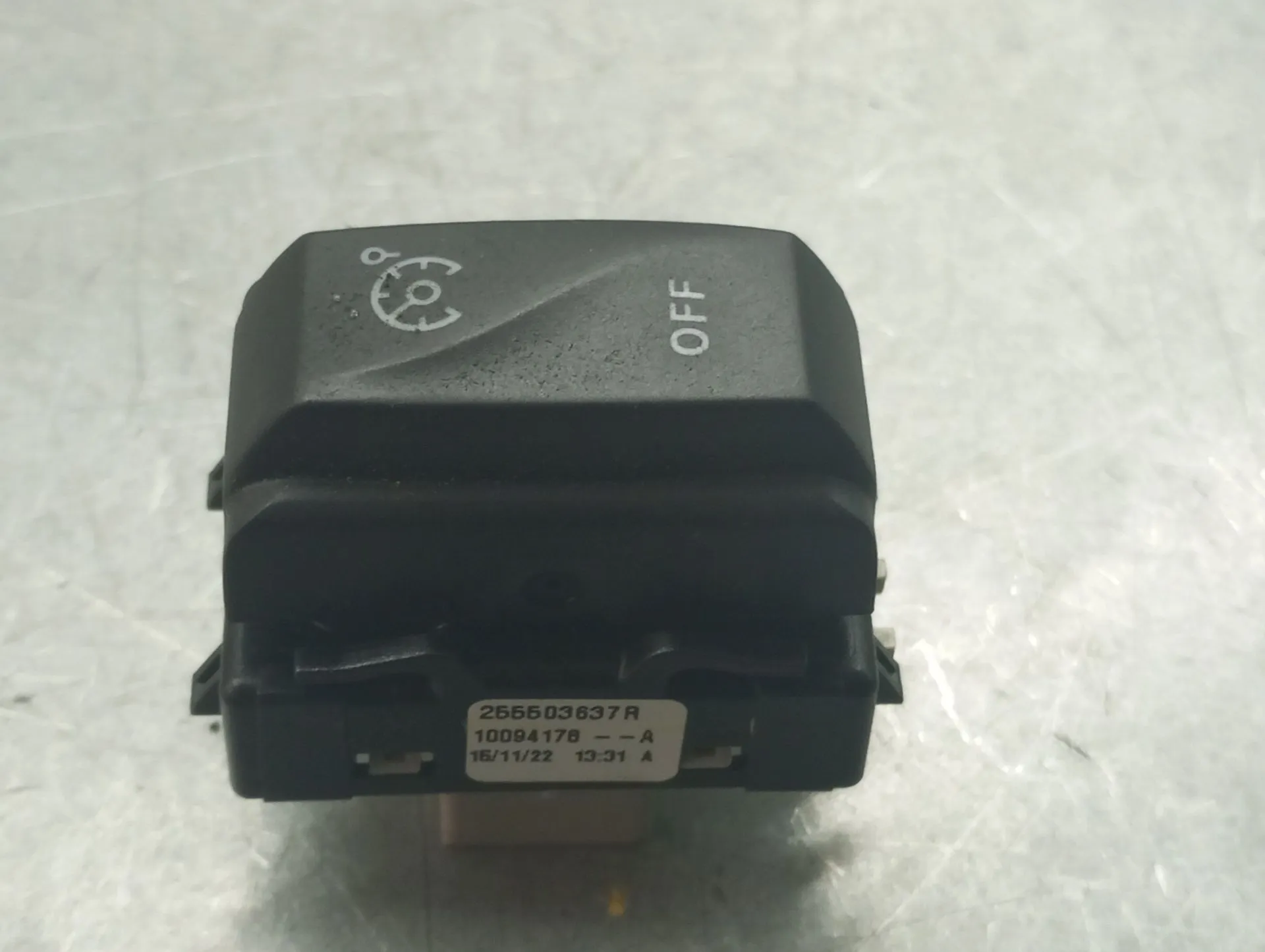 Comando / botão / interruptor multifunções DACIA Spring Imagem-1