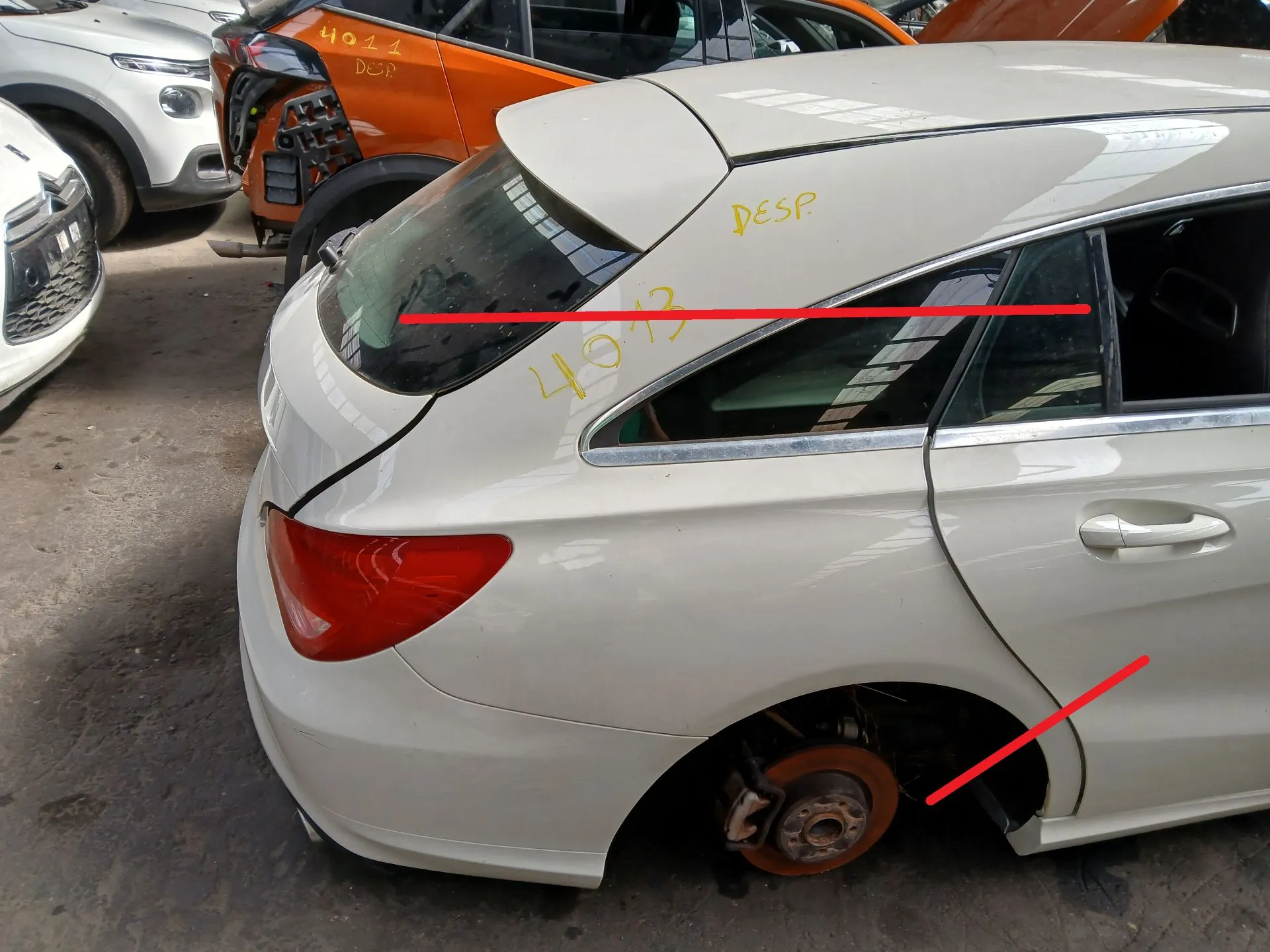 Pannello posteriore destro MERCEDES-BENZ CLA Shooting Brake (X117)