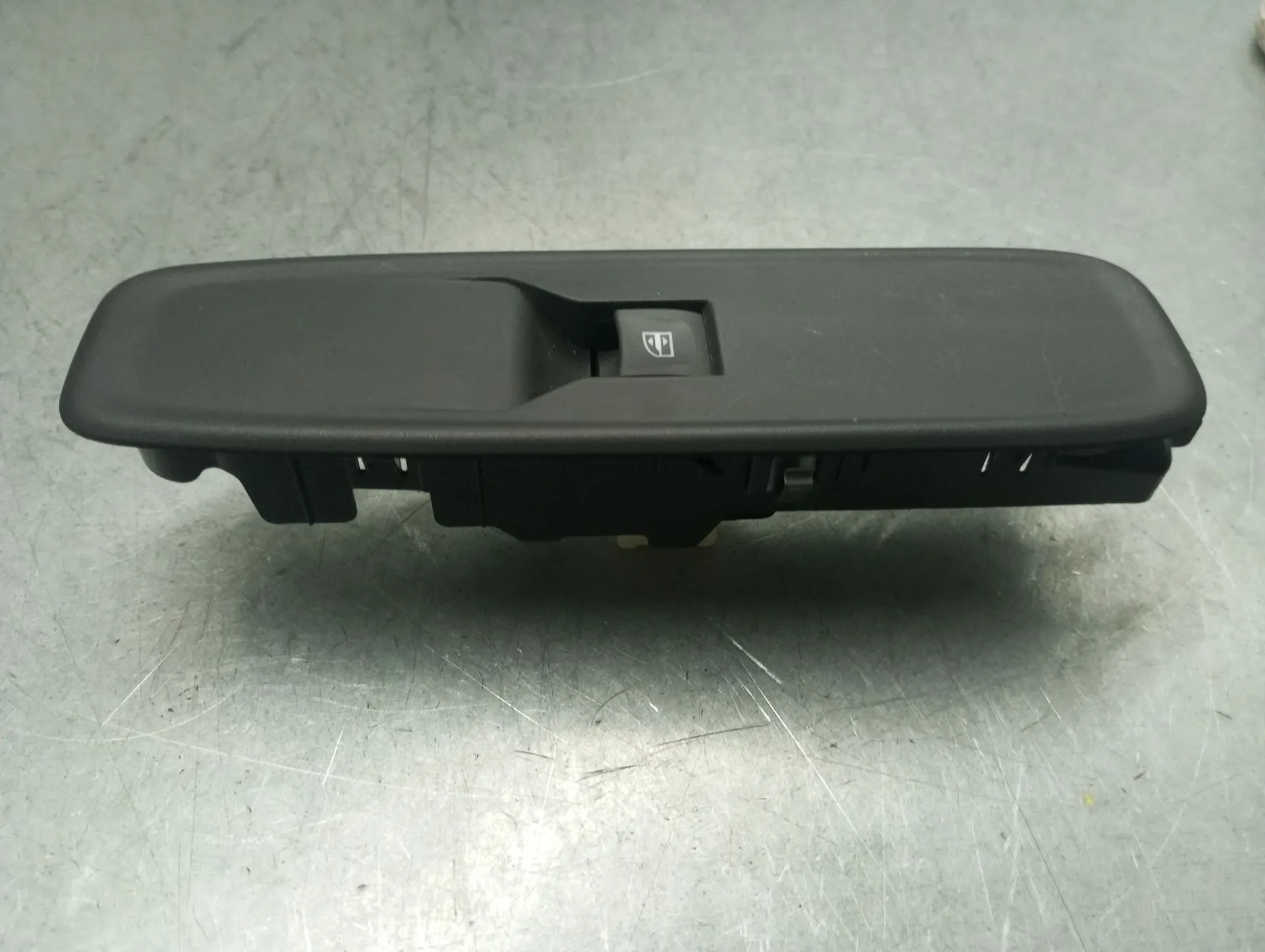 Mando / interruptor elevalunas delantero derecho DACIA Duster (HM_) Imagem-1