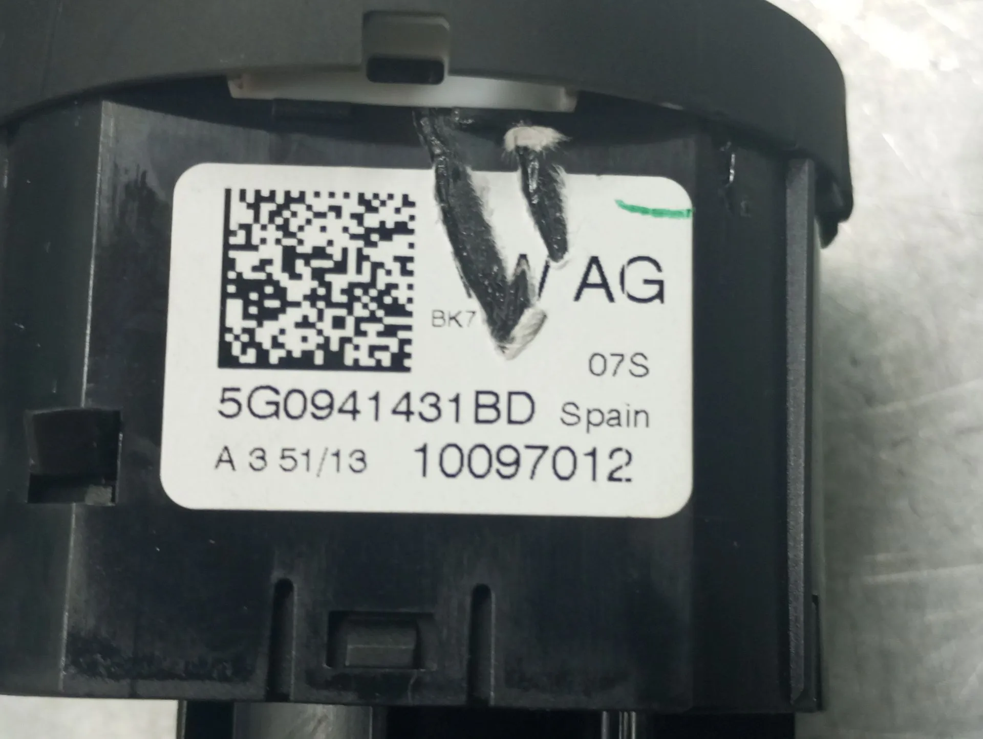 Botão / interruptor de luzes VOLKSWAGEN Golf VII (5G1, BQ1, BE1, BE2) Imagem-3