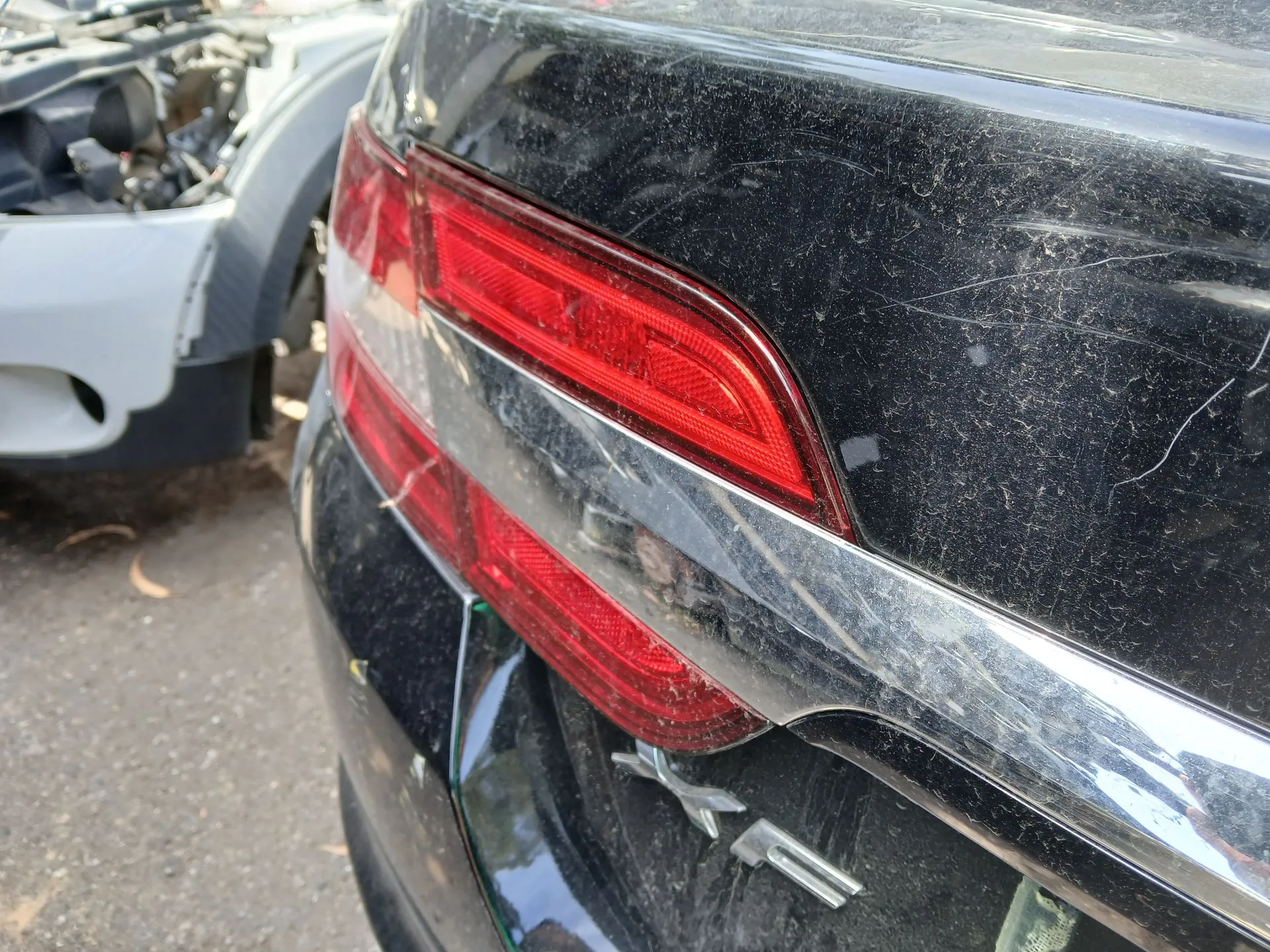 Feu de coffre Gauche JAGUAR XF (X250) Imagem-1