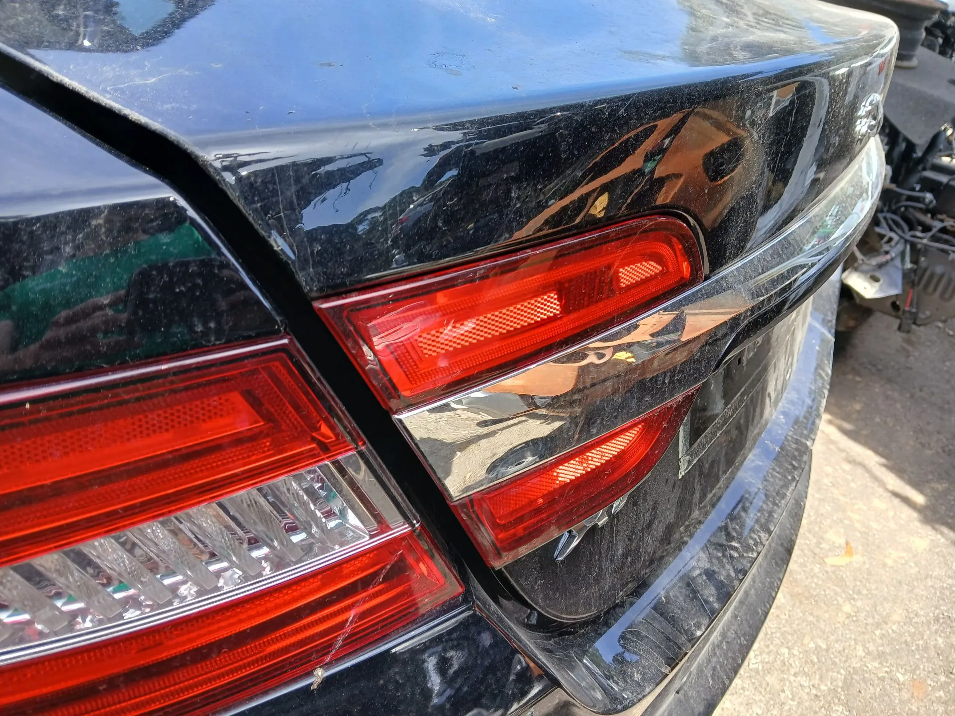 Feu de coffre Gauche JAGUAR XF (X250) Imagem-2