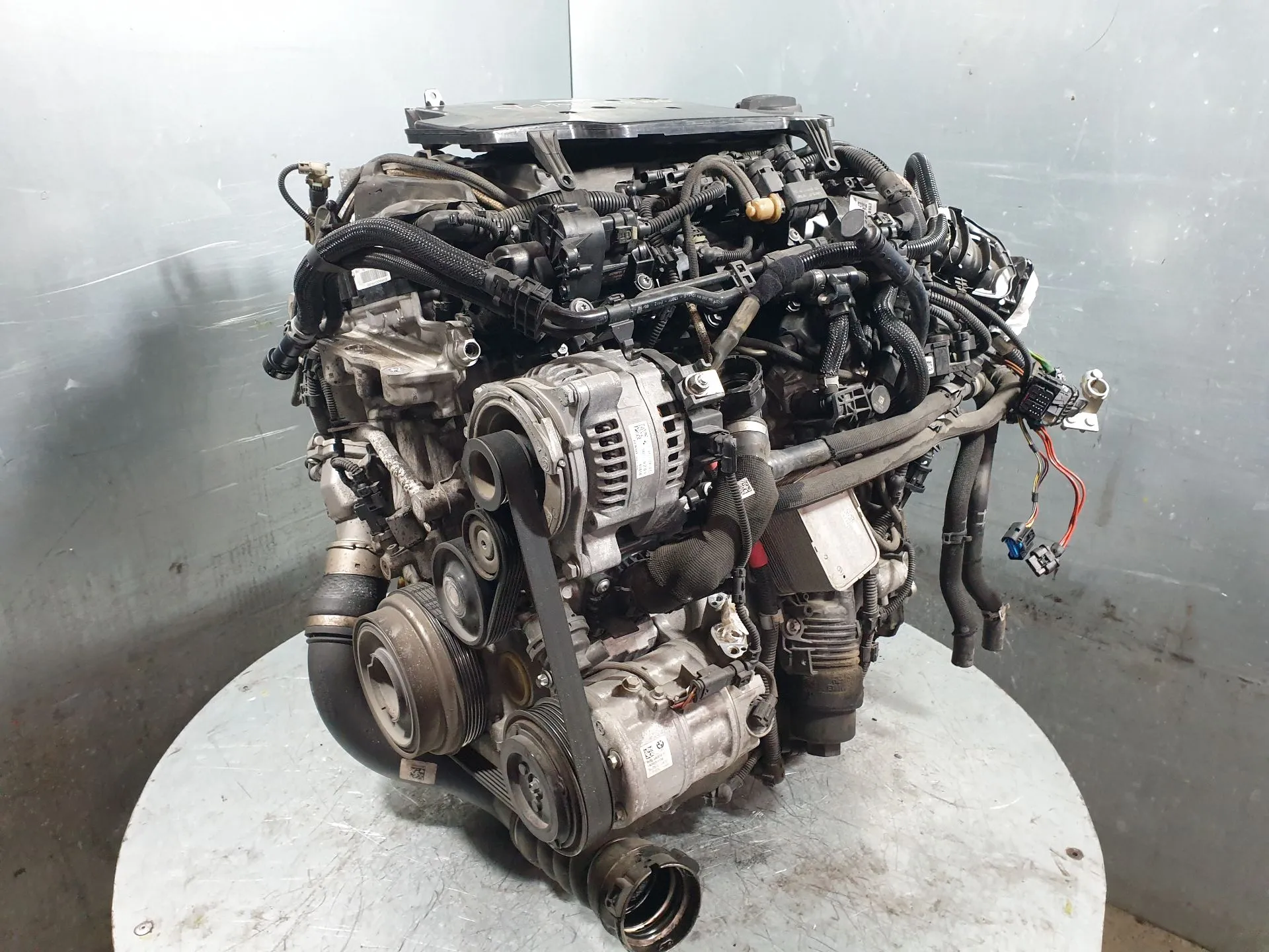 Motor completo BMW X1 (F48) Imagem-2