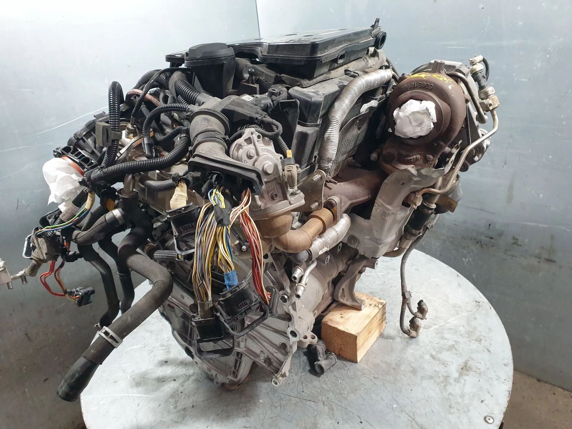 Motor completo BMW X1 (F48) Imagem-7